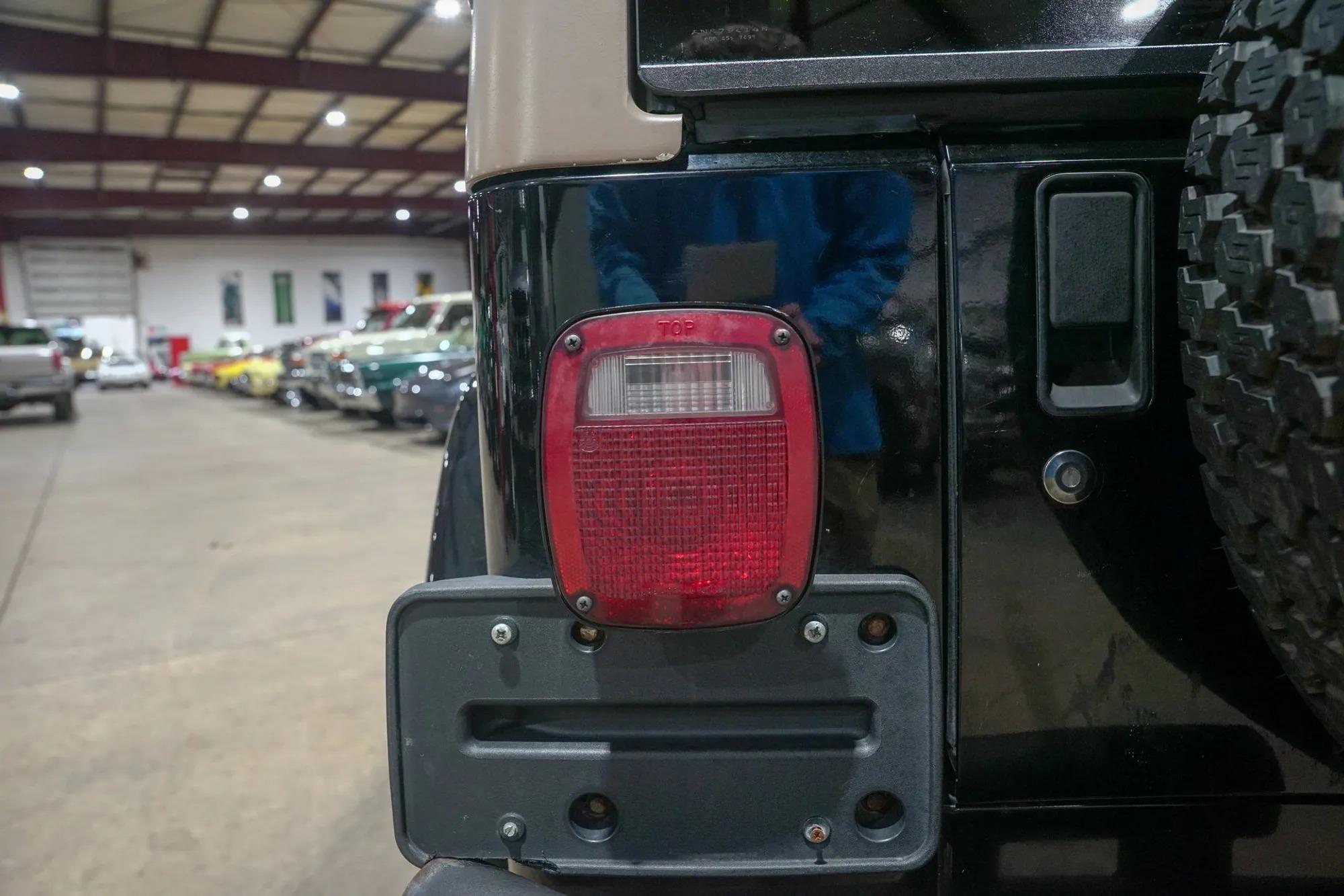 2002 Jeep Wrangler Sahara Edition