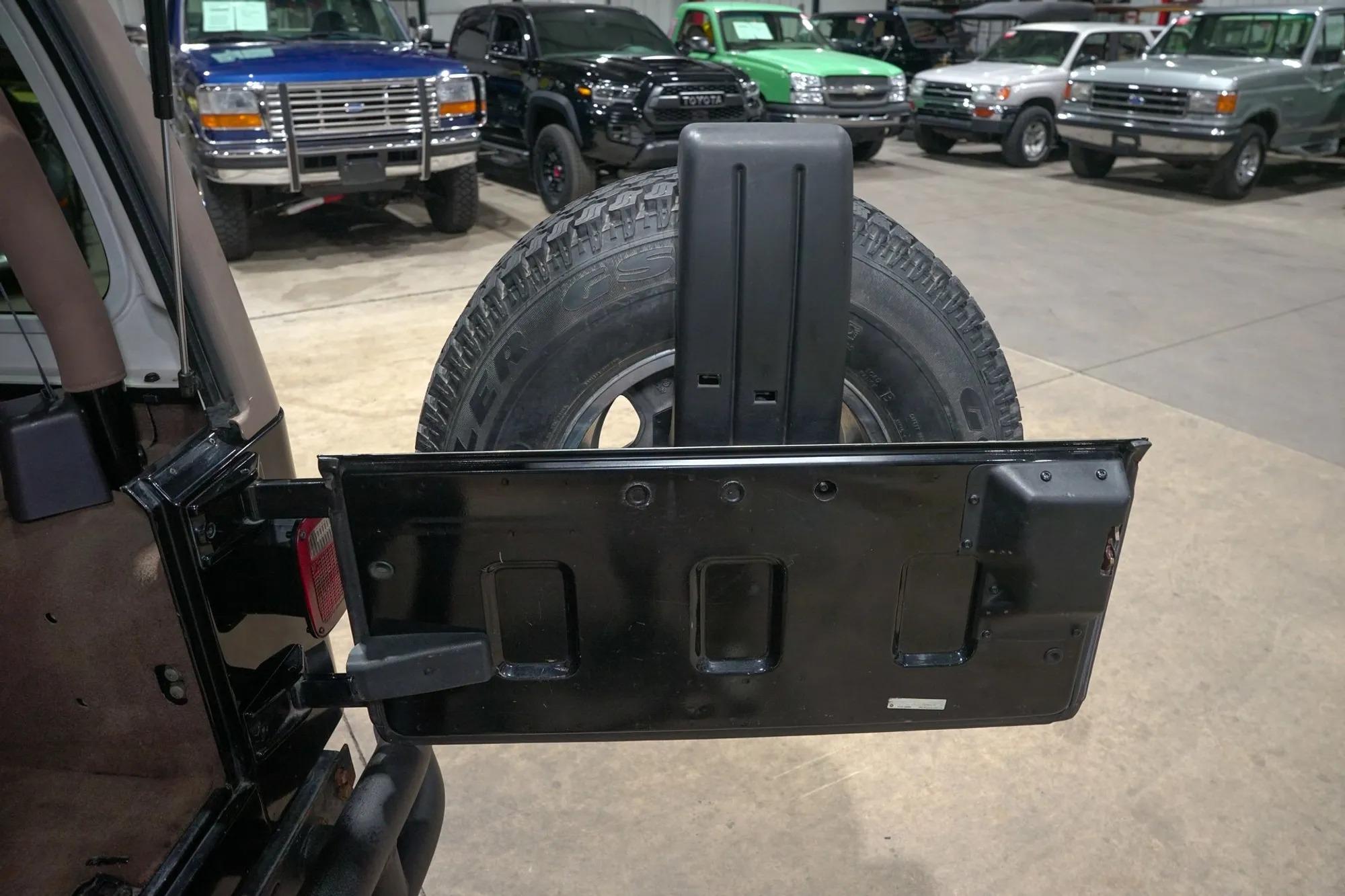 2002 Jeep Wrangler Sahara Edition