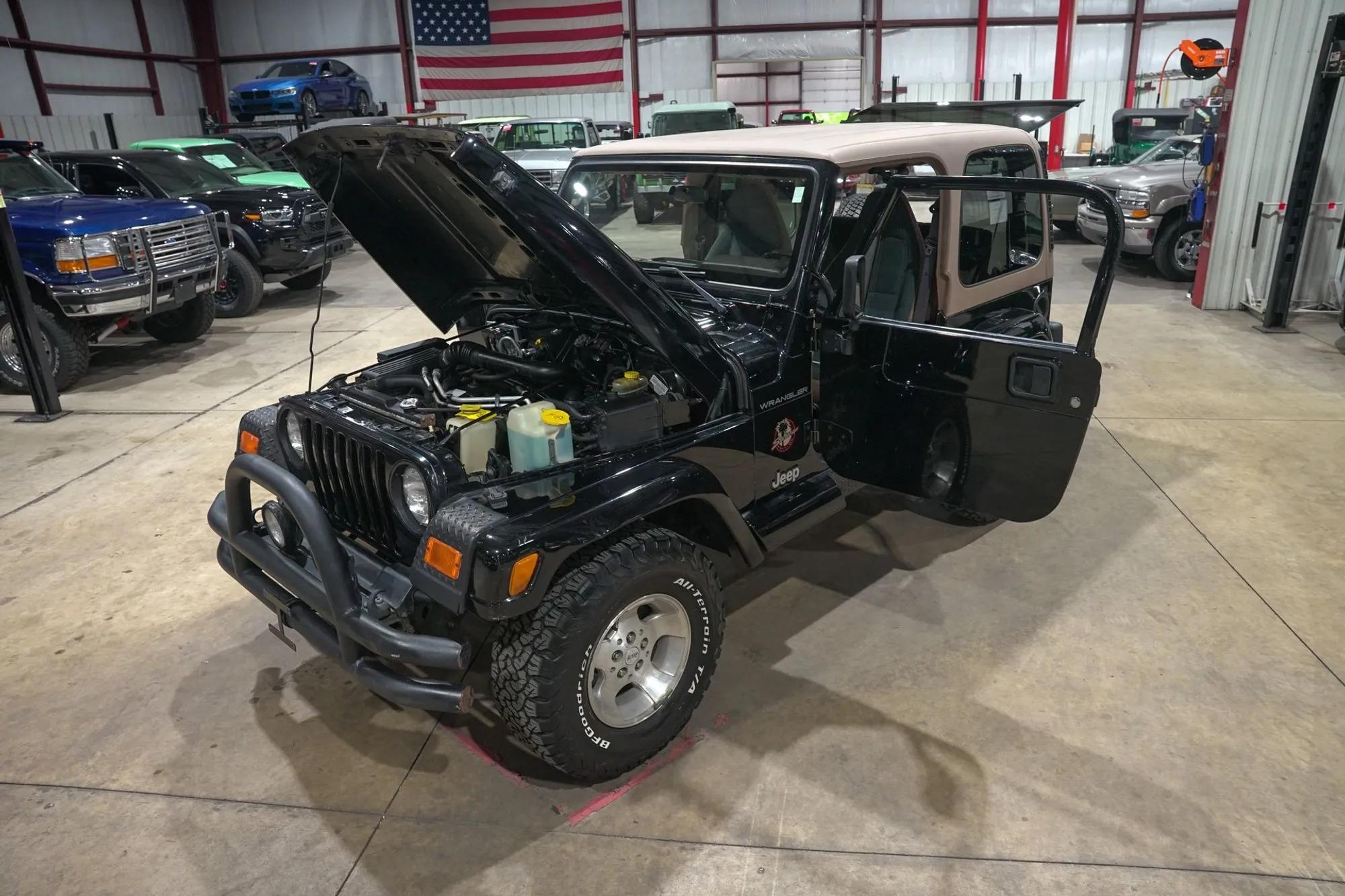 2002 Jeep Wrangler Sahara Edition