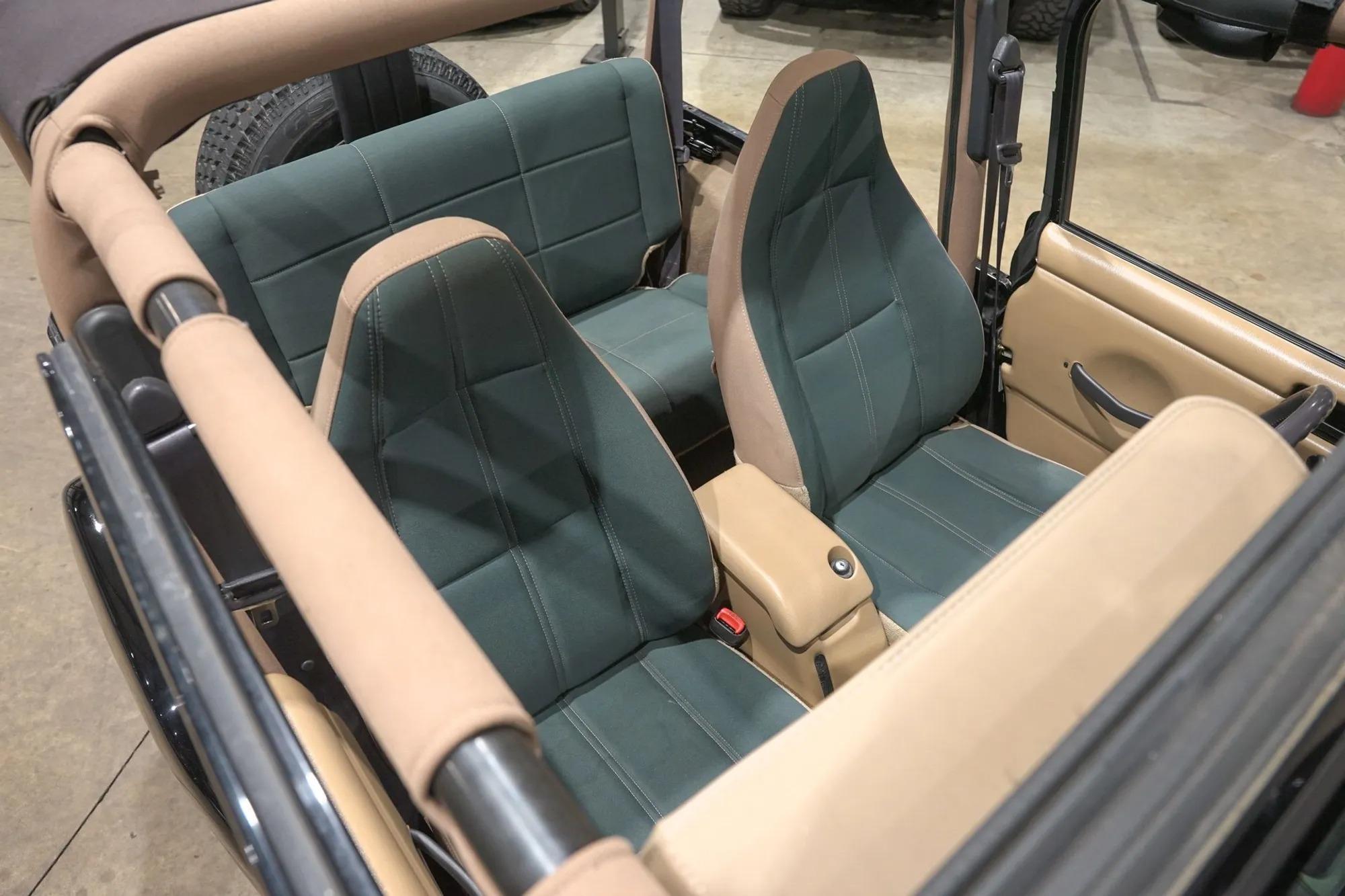 2002 Jeep Wrangler Sahara Edition