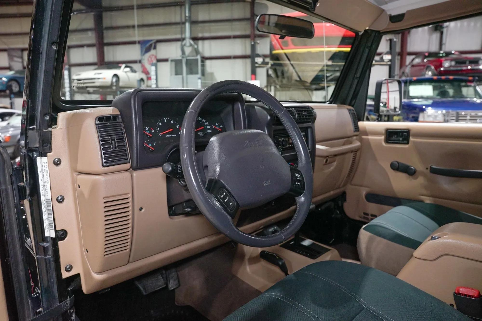 2002 Jeep Wrangler Sahara Edition