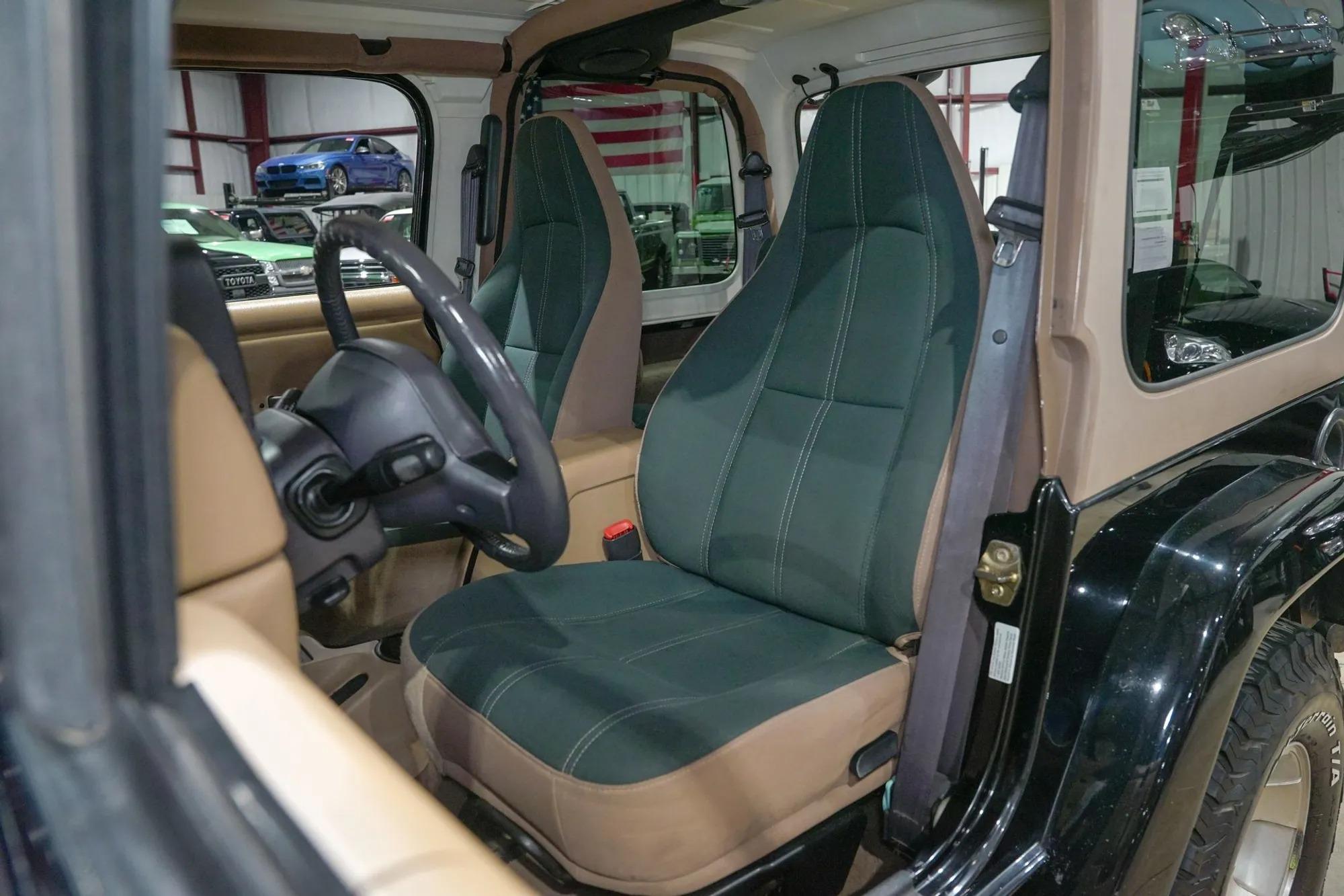 2002 Jeep Wrangler Sahara Edition