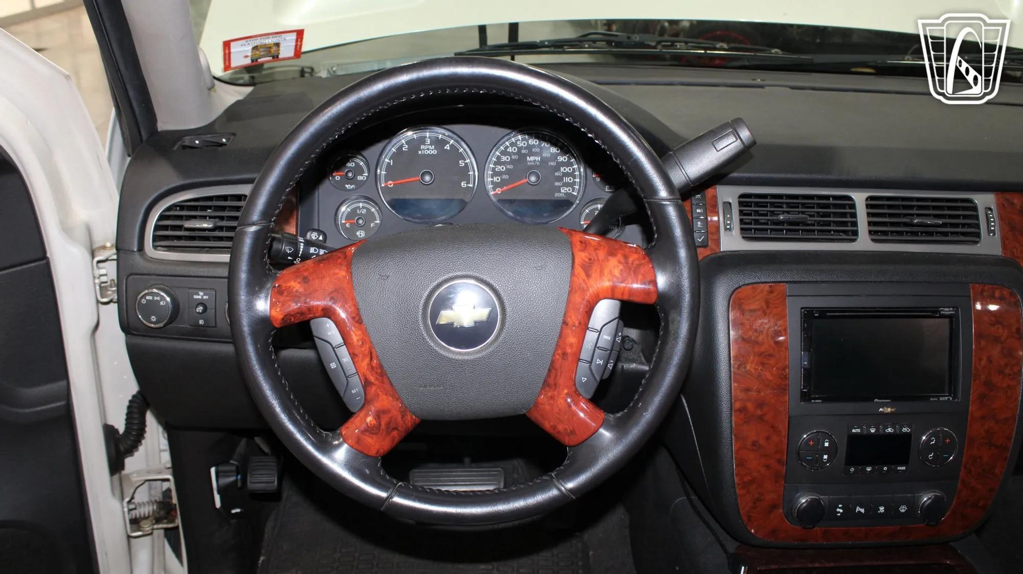 2008 Chevrolet Avalanche LS