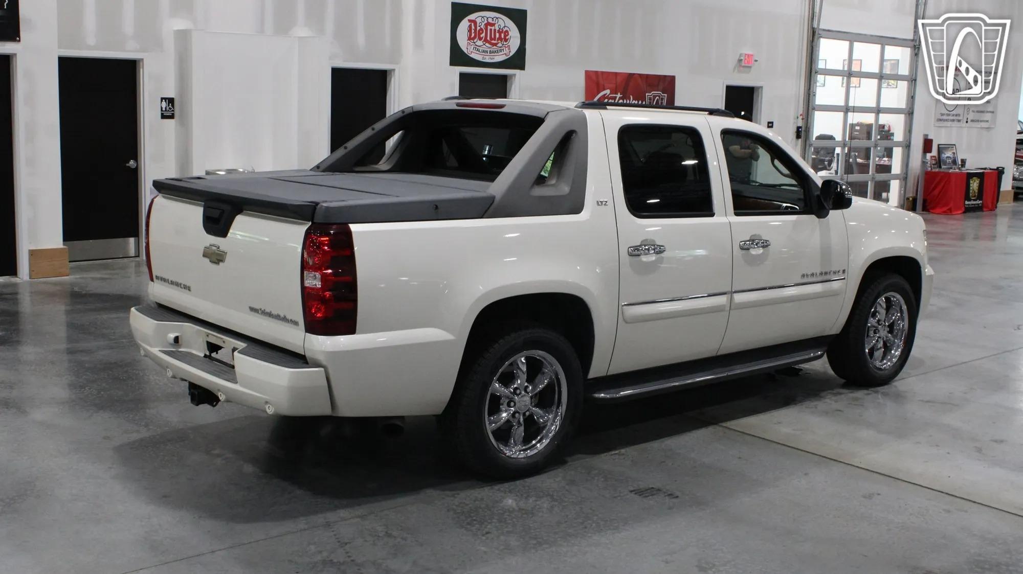 2008 Chevrolet Avalanche LS
