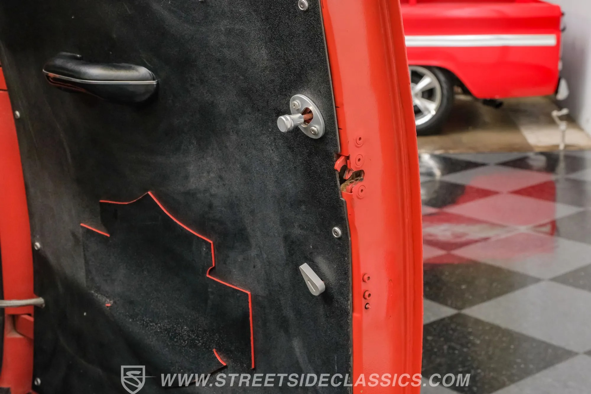 Cummins-Powered 1949 Studebaker Pickup 4×4