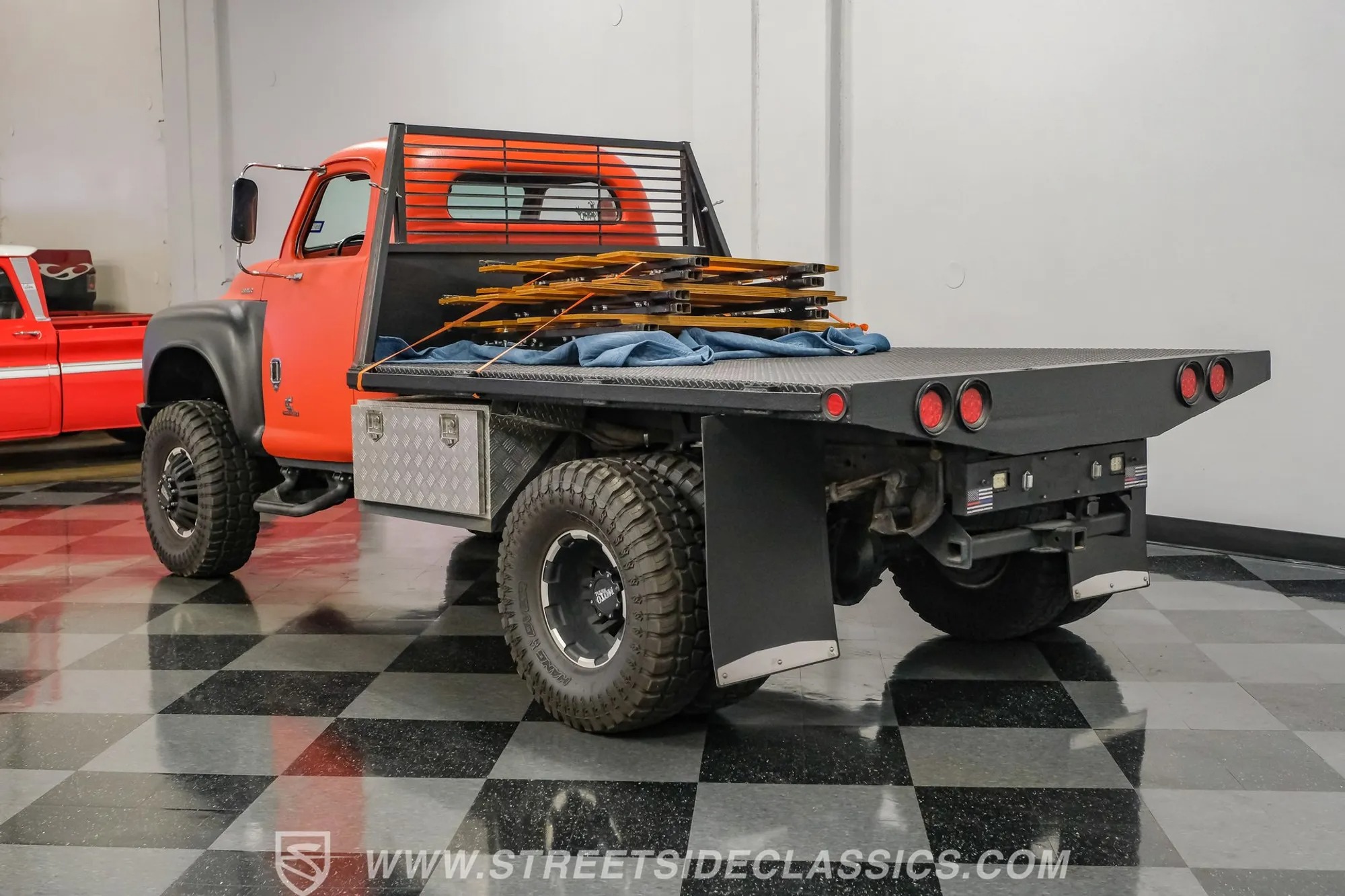 Cummins-Powered 1949 Studebaker Pickup 4×4