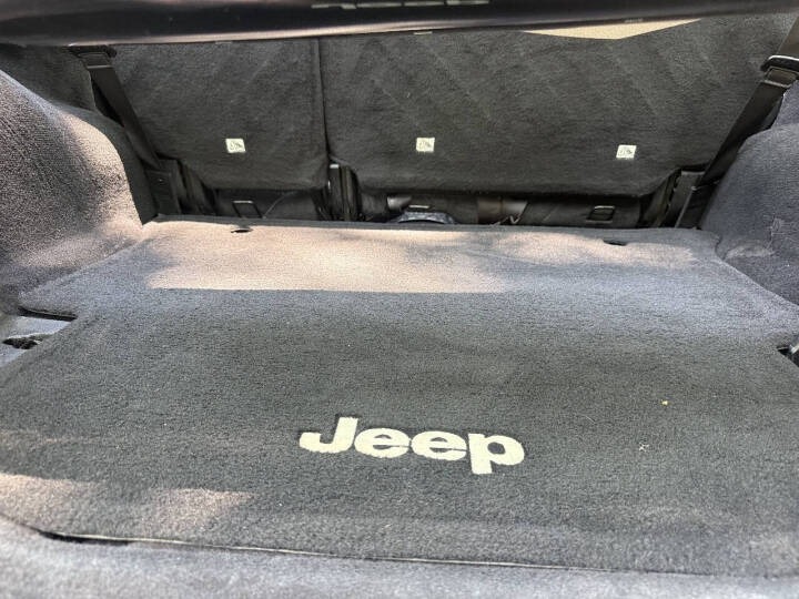 2011 Jeep Wrangler Unlimited Sahara