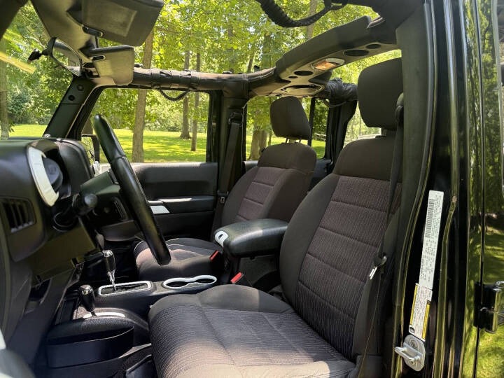 2011 Jeep Wrangler Unlimited Sahara