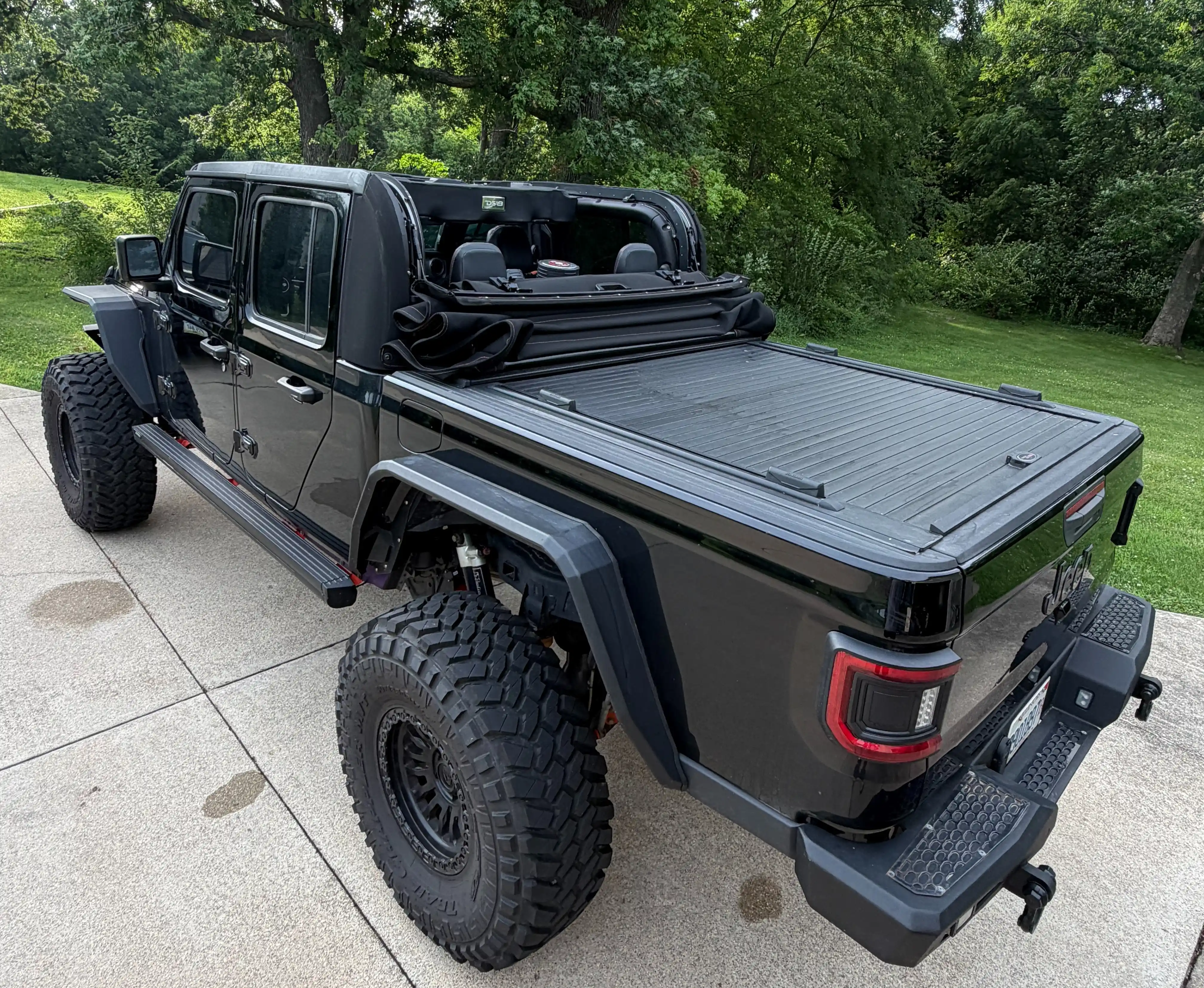 Modified 2022 Jeep Gladiator Mojave - 5