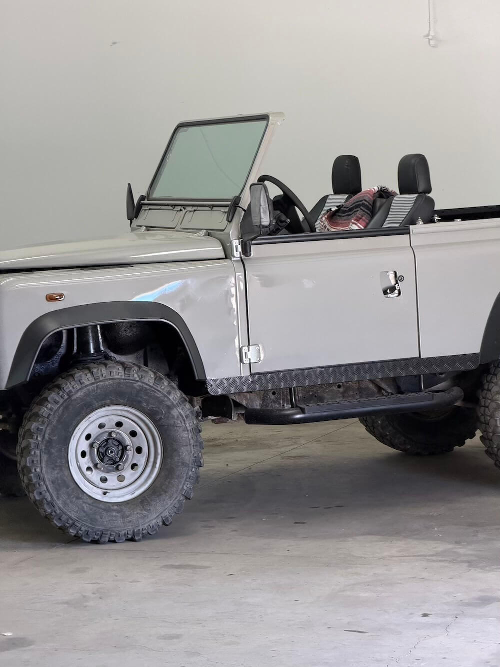 1999 Land Rover Defender 90 Surf Truck