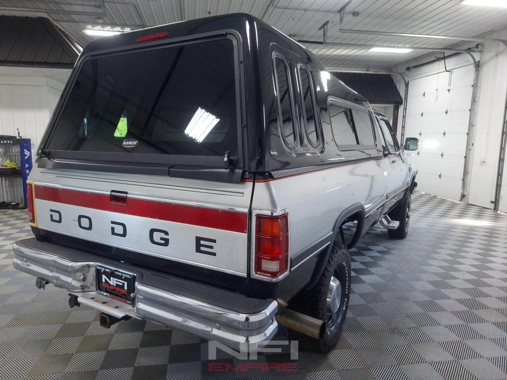 1993 Dodge W250 Club Cab