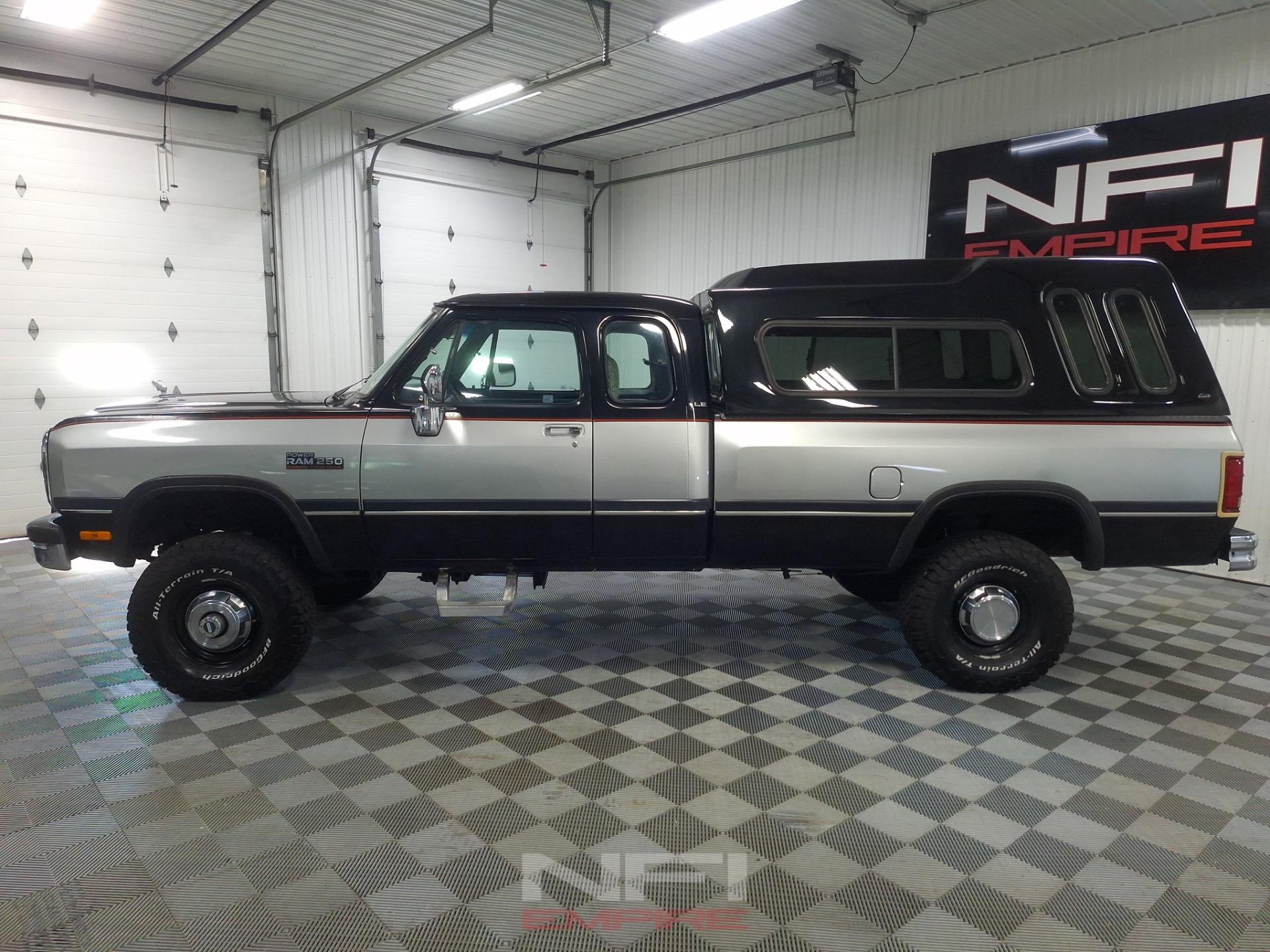 1993 Dodge W250 Club Cab