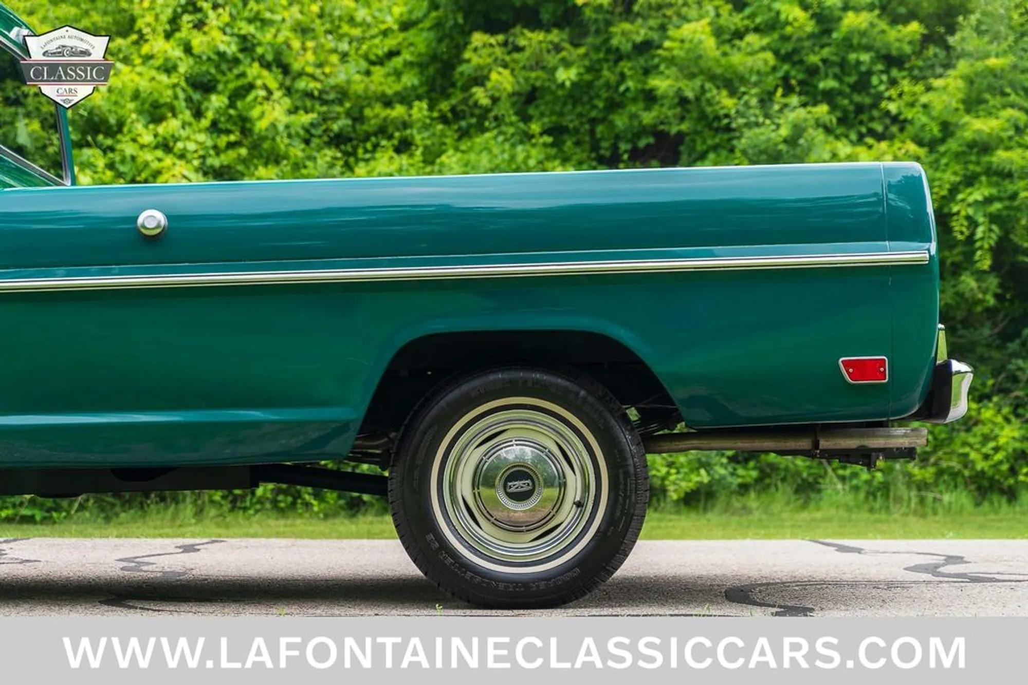 1968 Mercury M-100