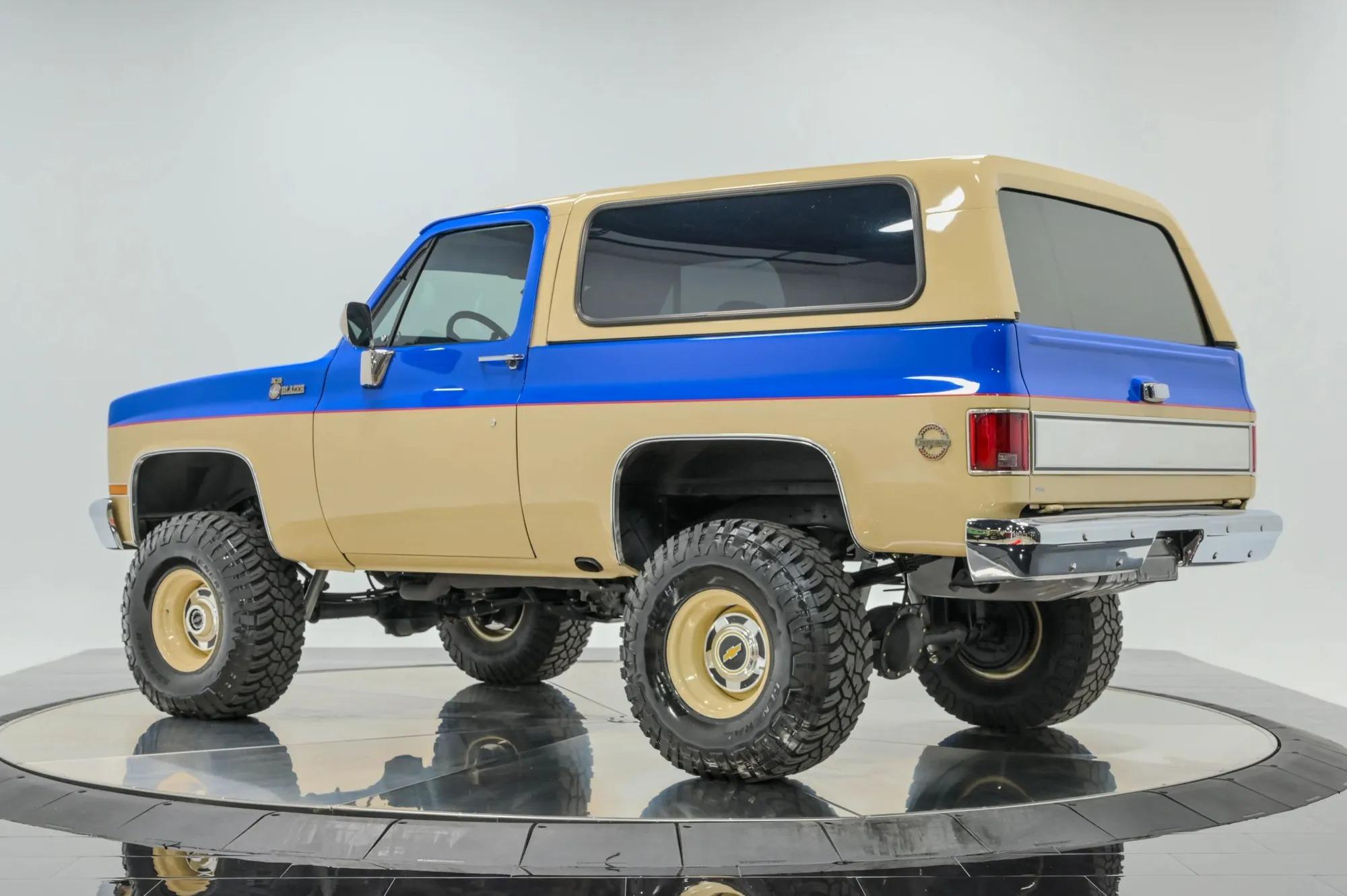 1987 Chevrolet K5 Blazer - 3