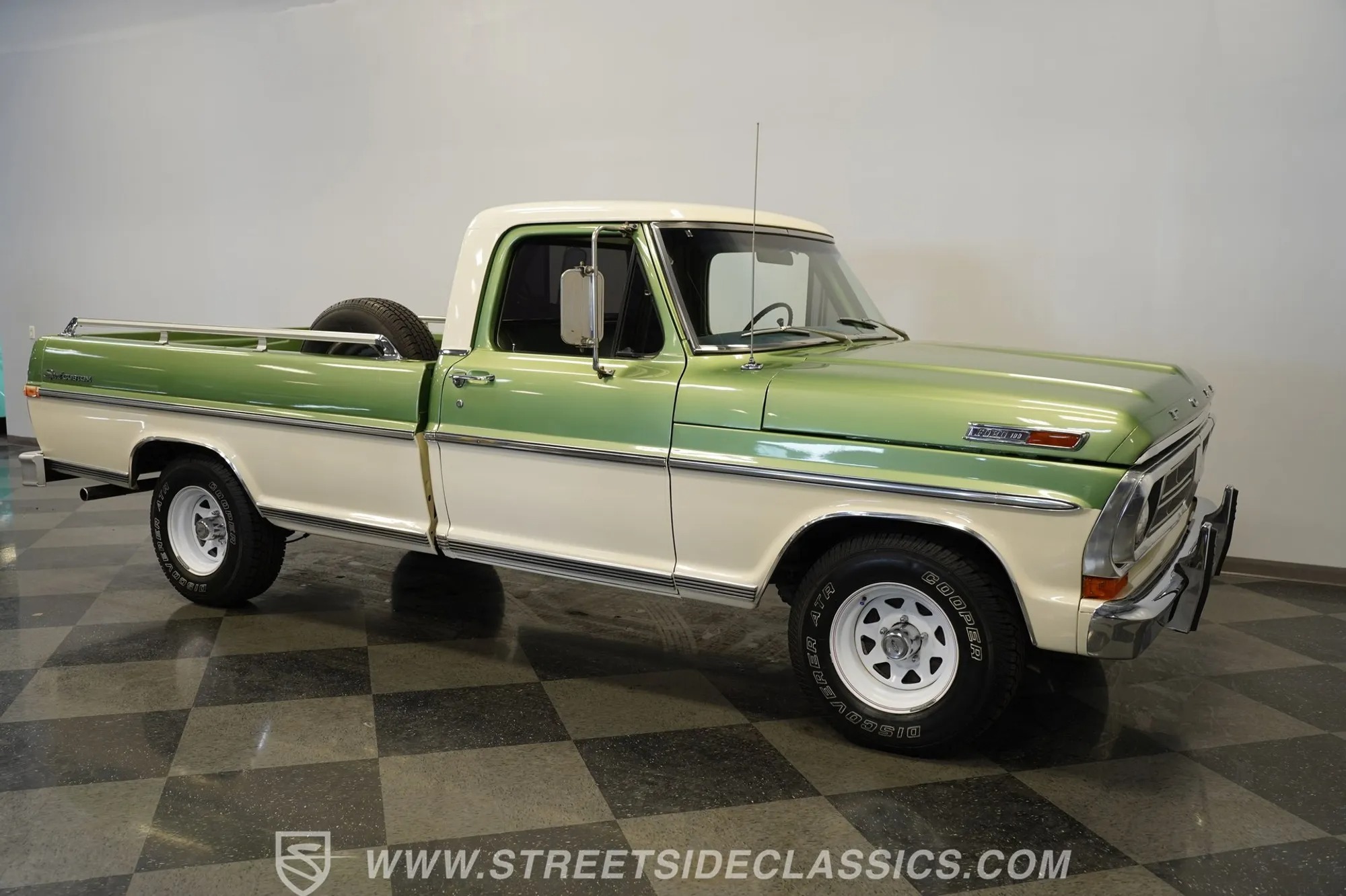 1972 Ford F-100 Sport Custom