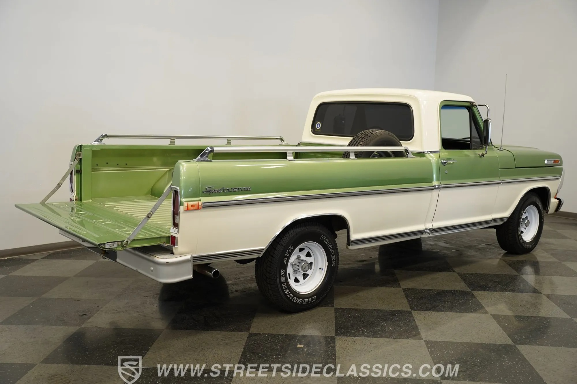 1972 Ford F-100 Sport Custom