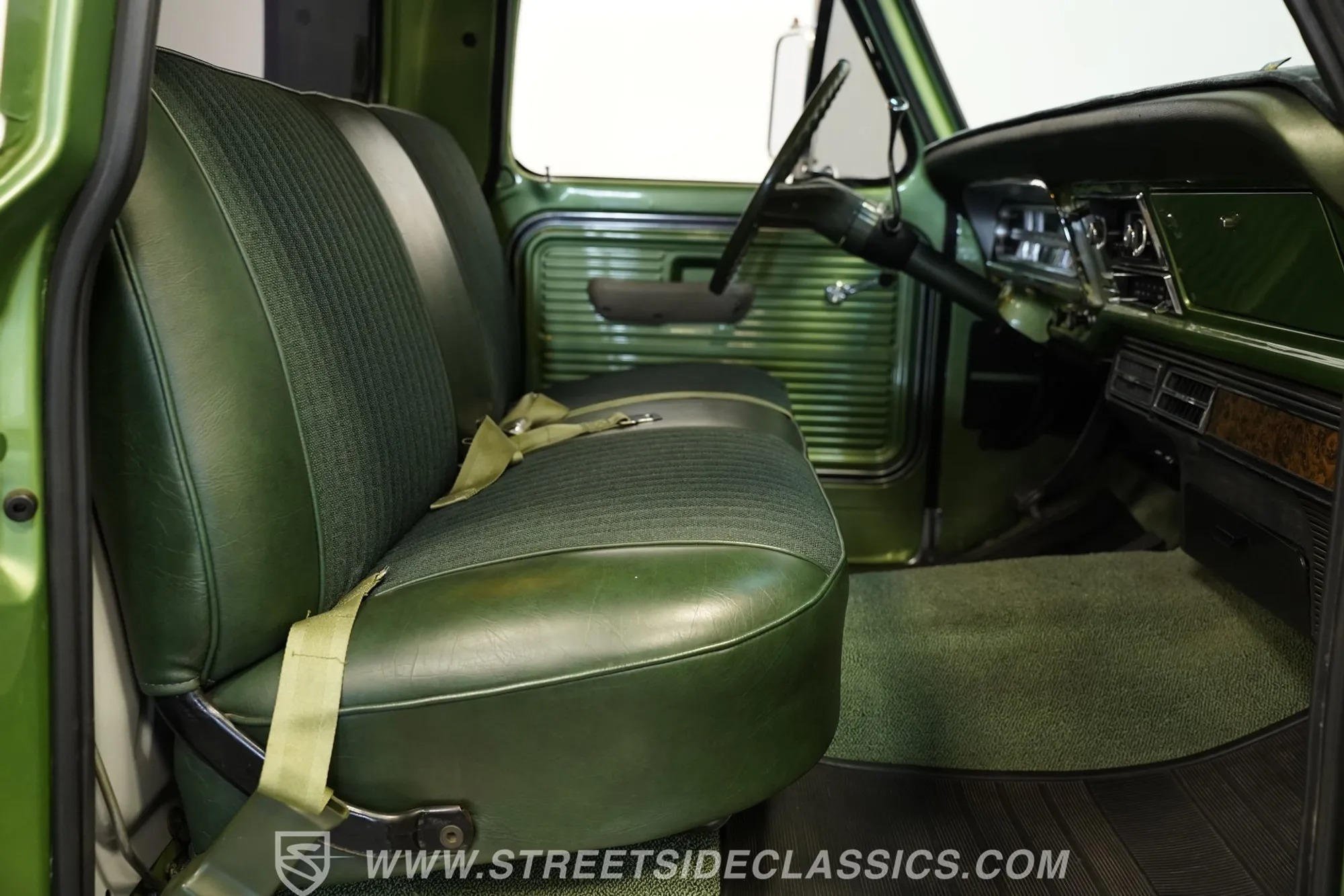 1972 Ford F-100 Sport Custom