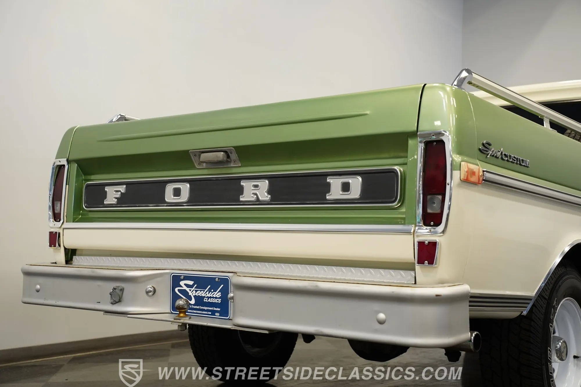 1972 Ford F-100 Sport Custom