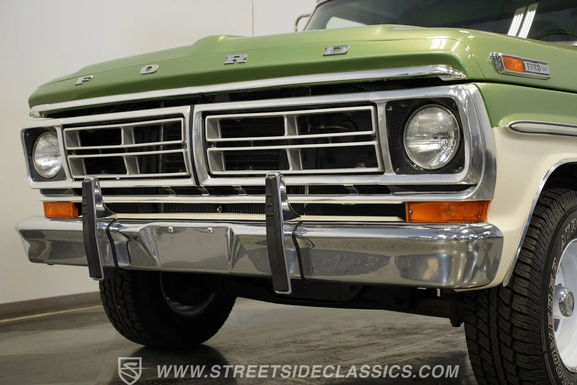 1972 Ford F-100 Sport Custom