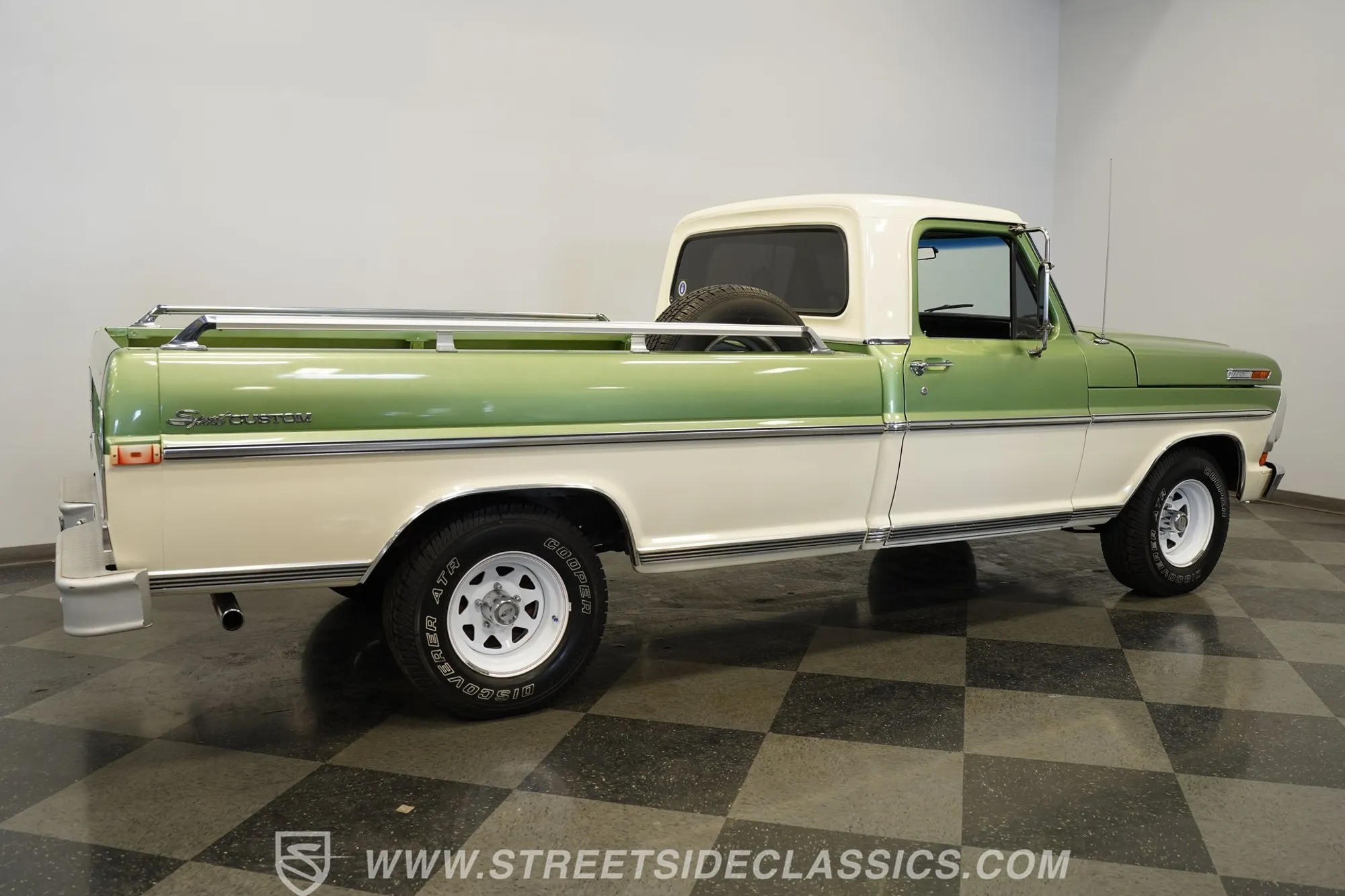 1972 Ford F-100 Sport Custom