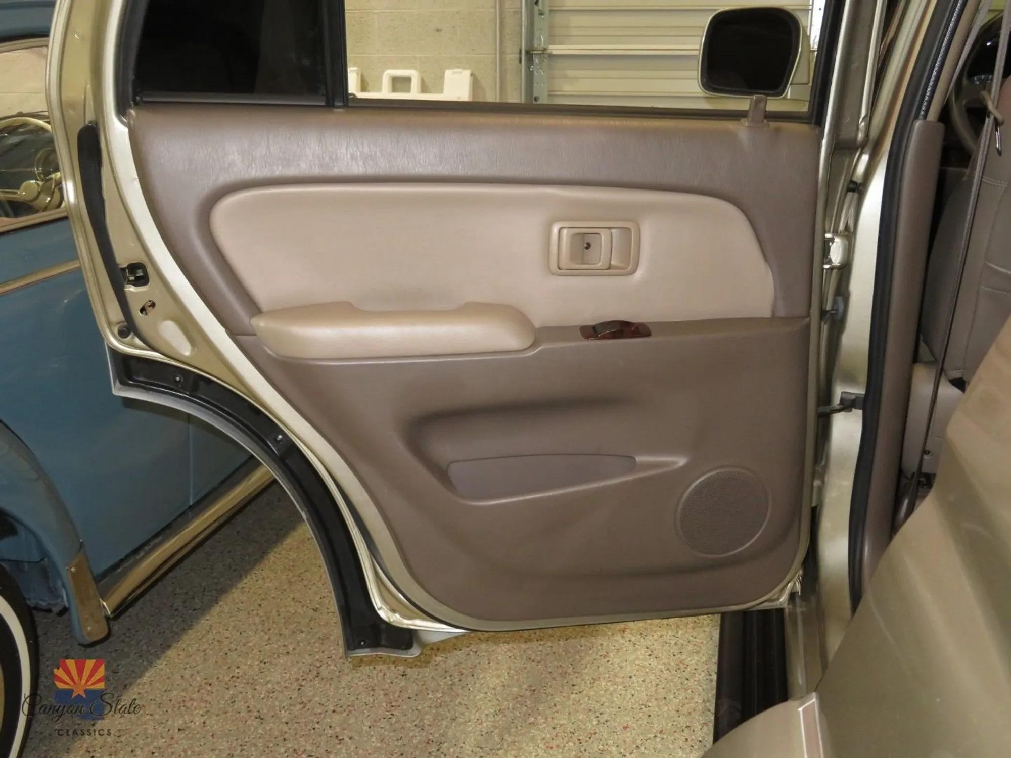 39k-Mile 2001 Toyota 4Runner Limited