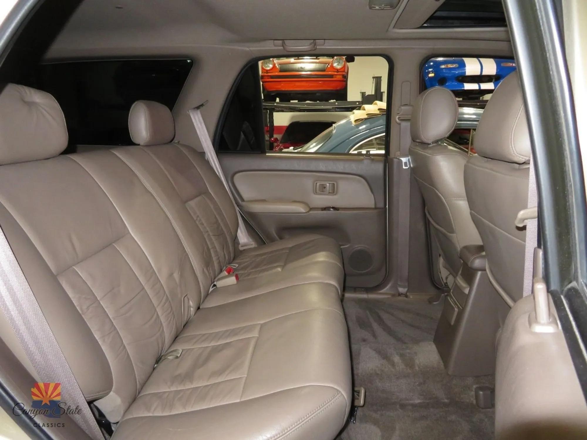 39k-Mile 2001 Toyota 4Runner Limited