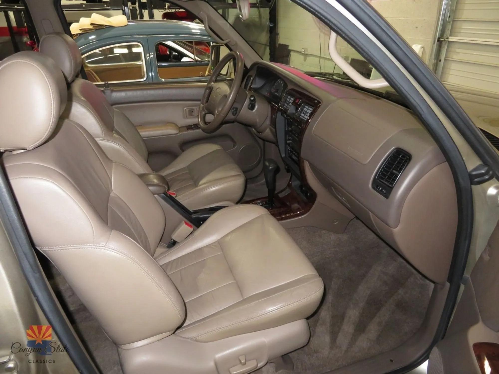 39k-Mile 2001 Toyota 4Runner Limited
