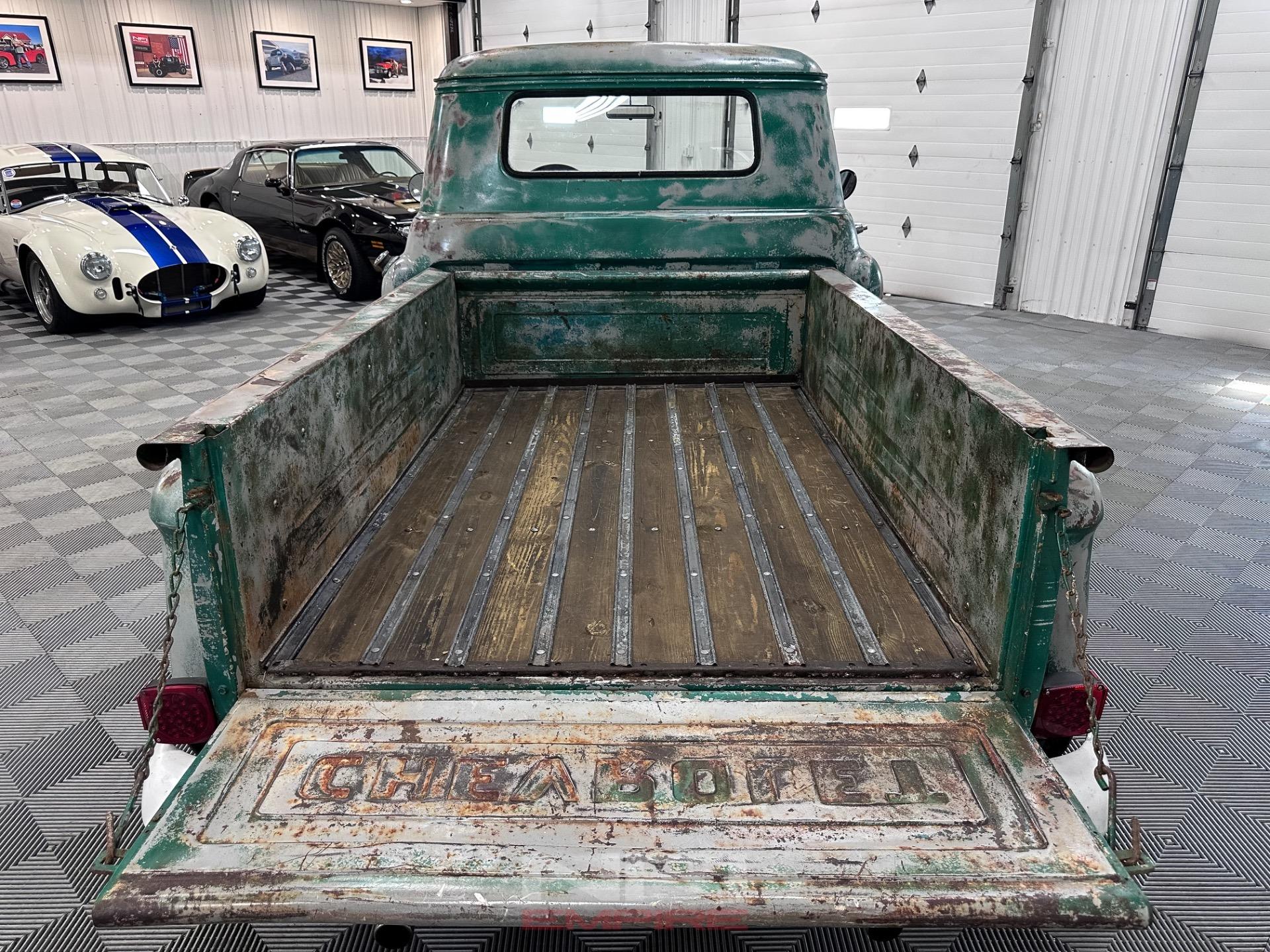 1958 Chevrolet Apache 3100 Pickup