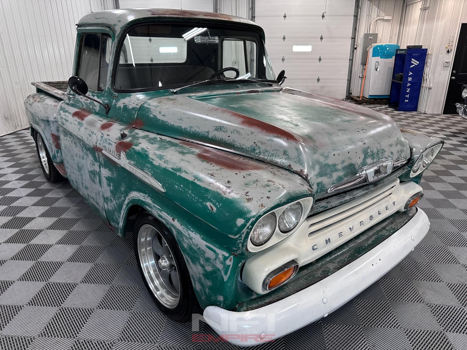 1958 Chevrolet Apache 3100 Pickup