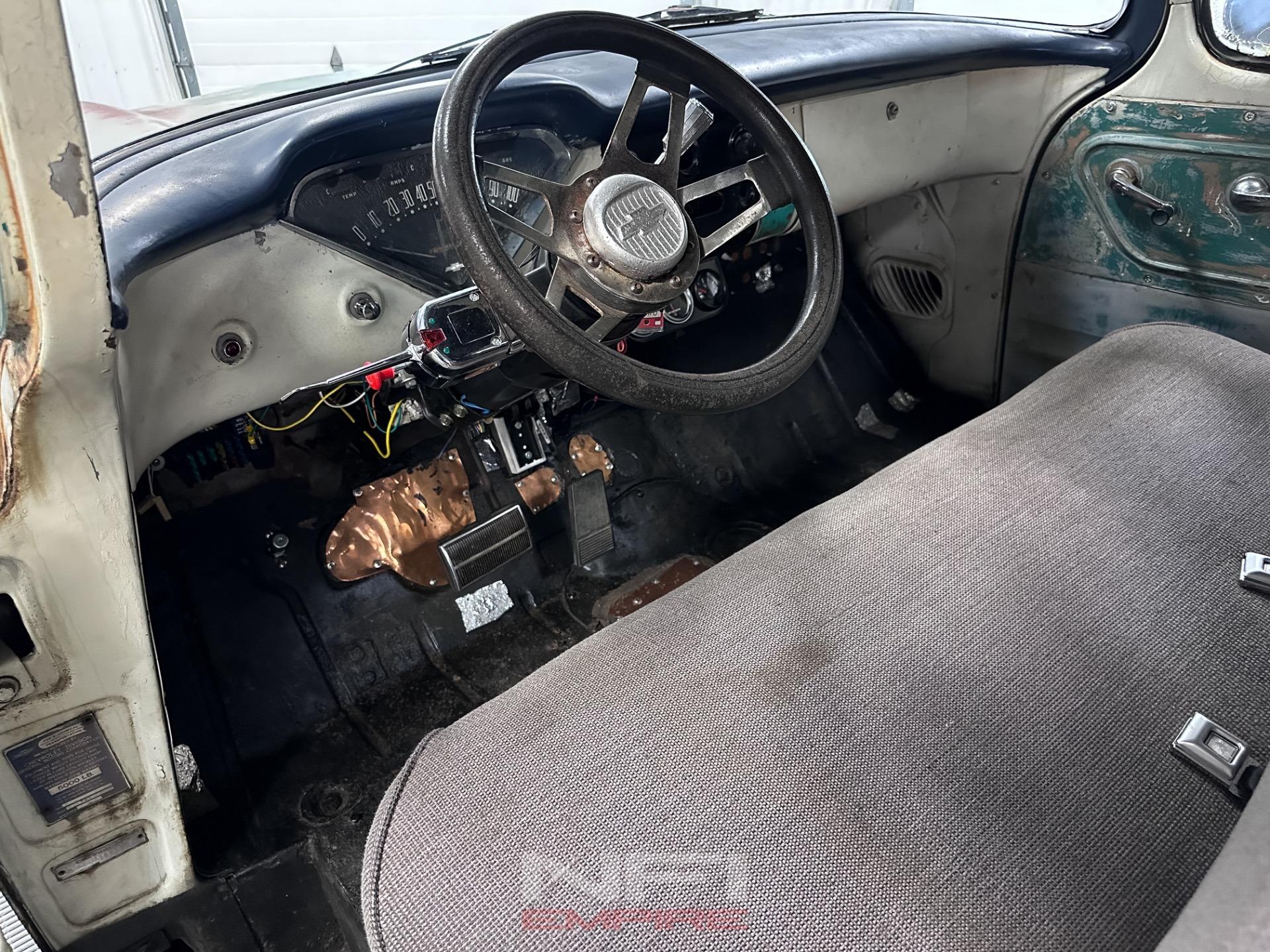1958 Chevrolet Apache 3100 Pickup