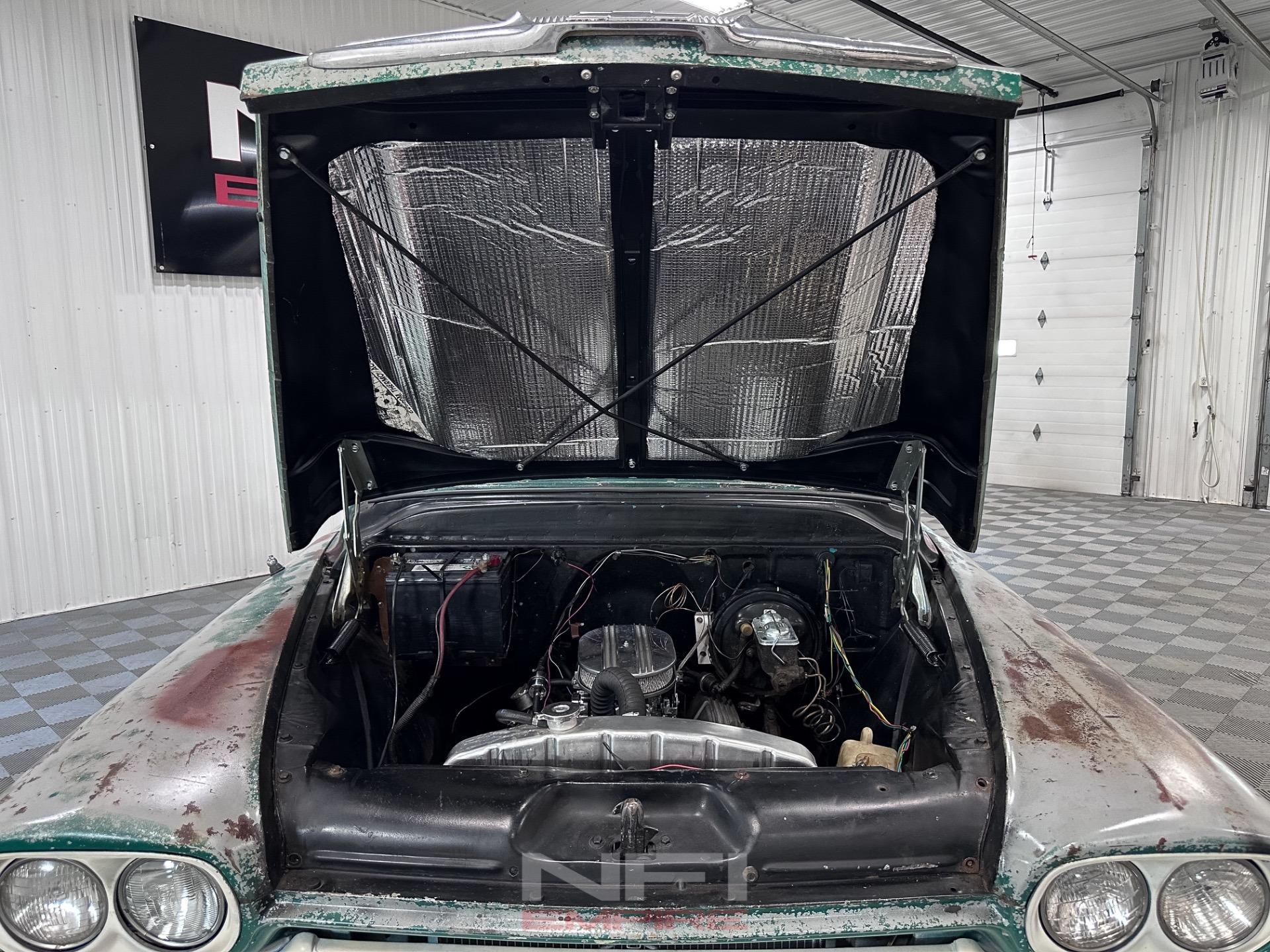 1958 Chevrolet Apache 3100 Pickup