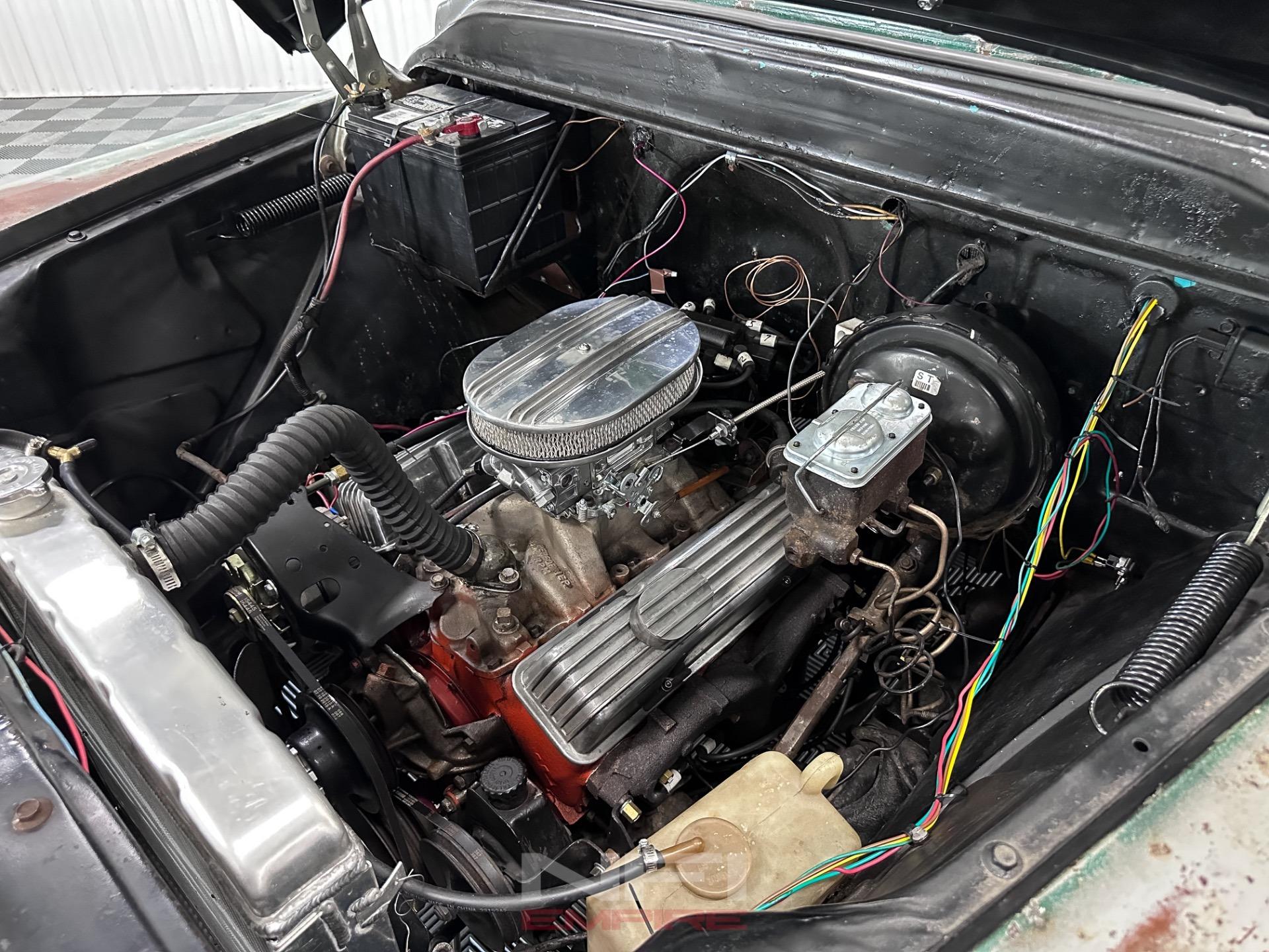 1958 Chevrolet Apache 3100 Pickup