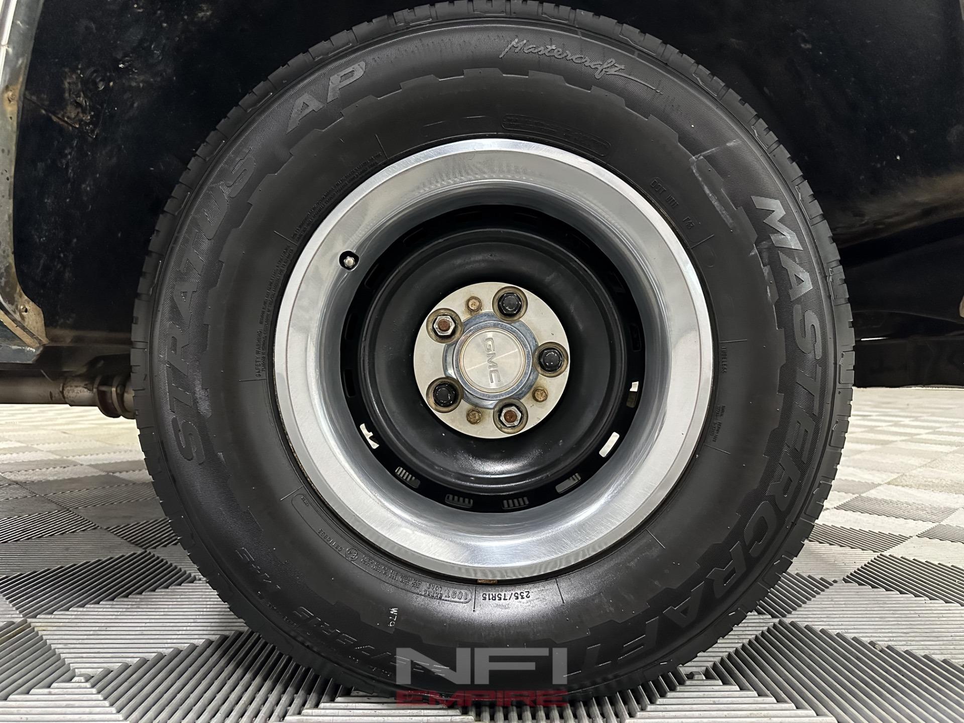 1982 GMC C1500 Sierra