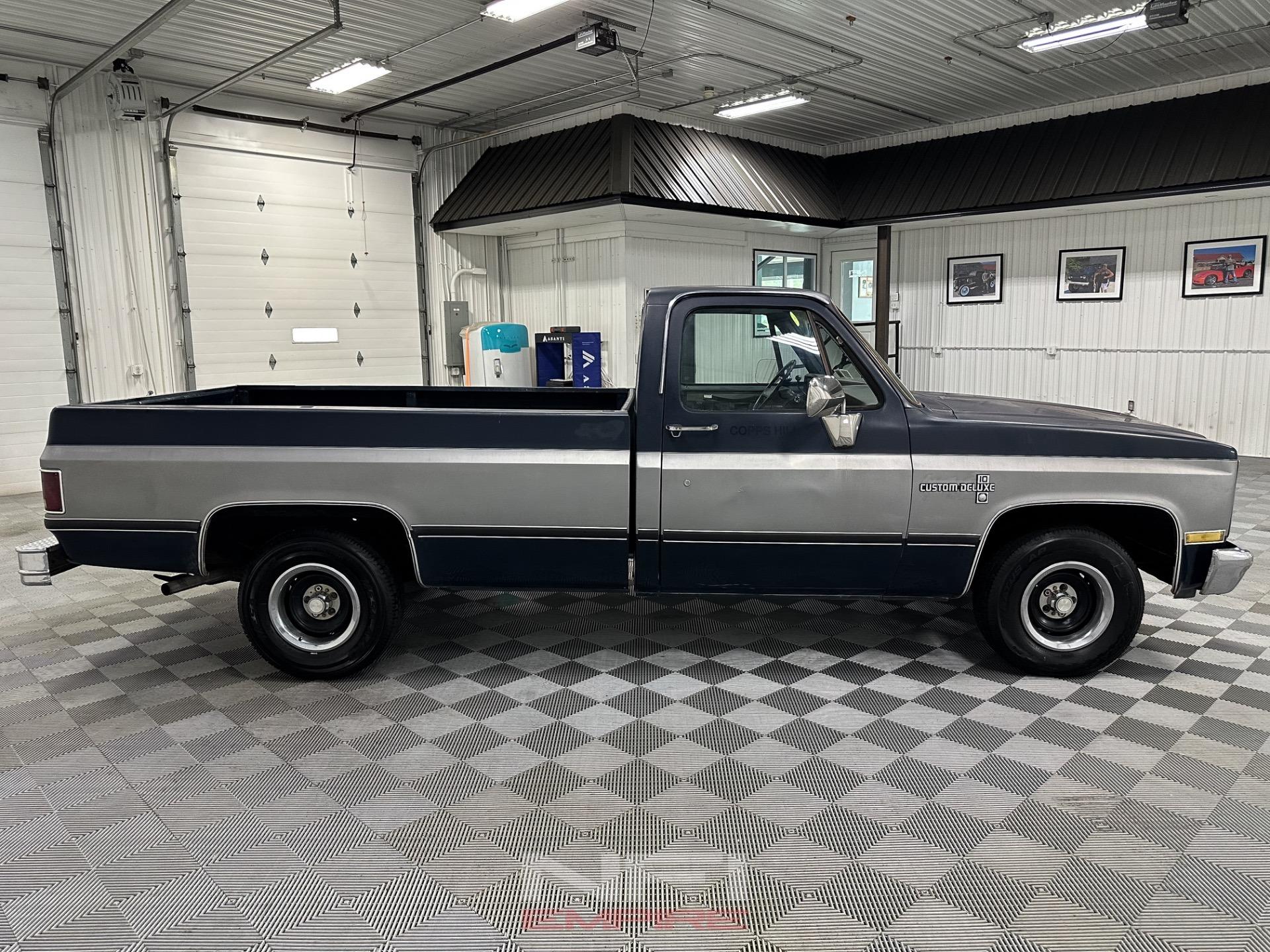 1982 GMC C1500 Sierra - 2