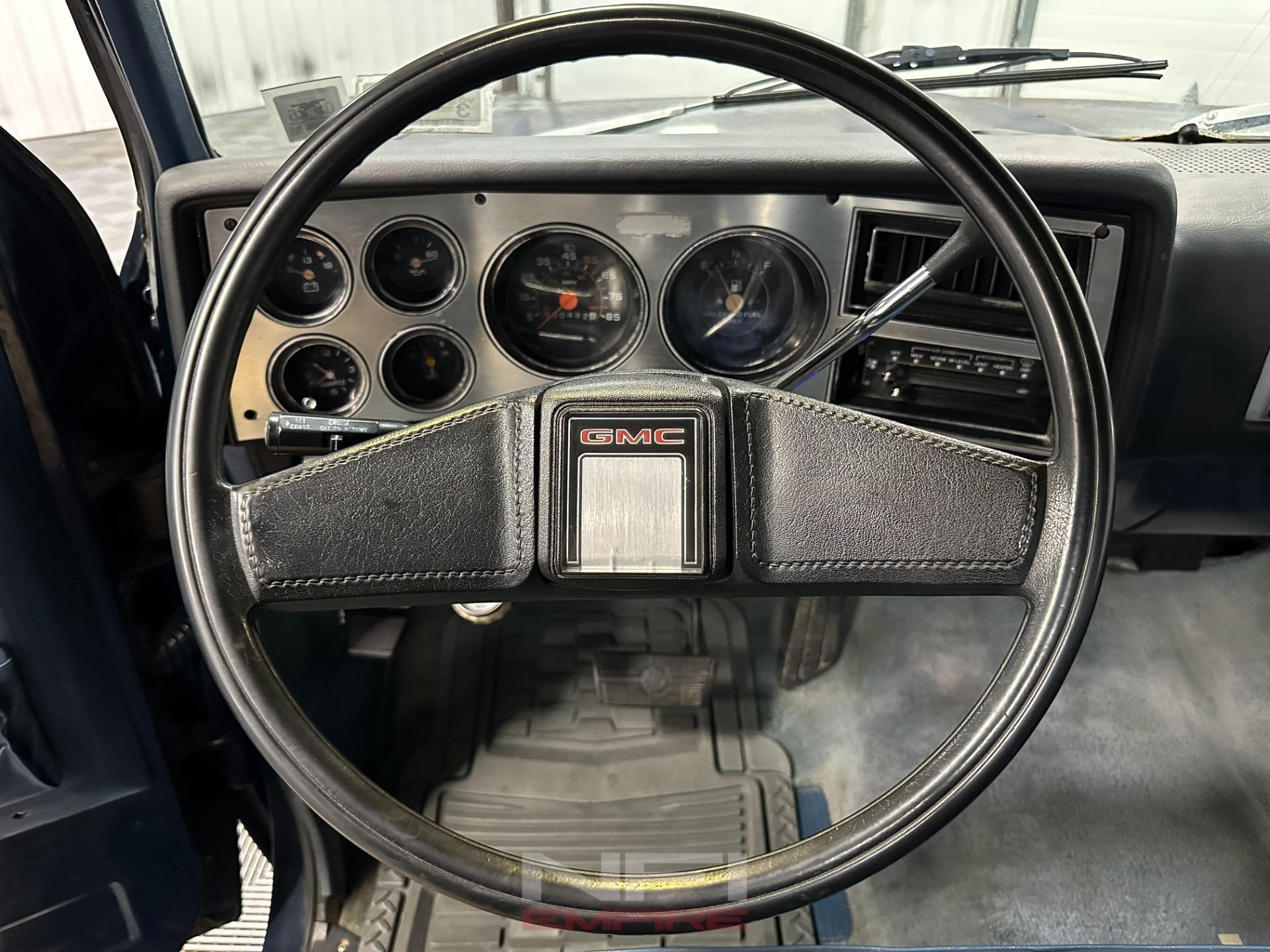 1982 GMC C1500 Sierra