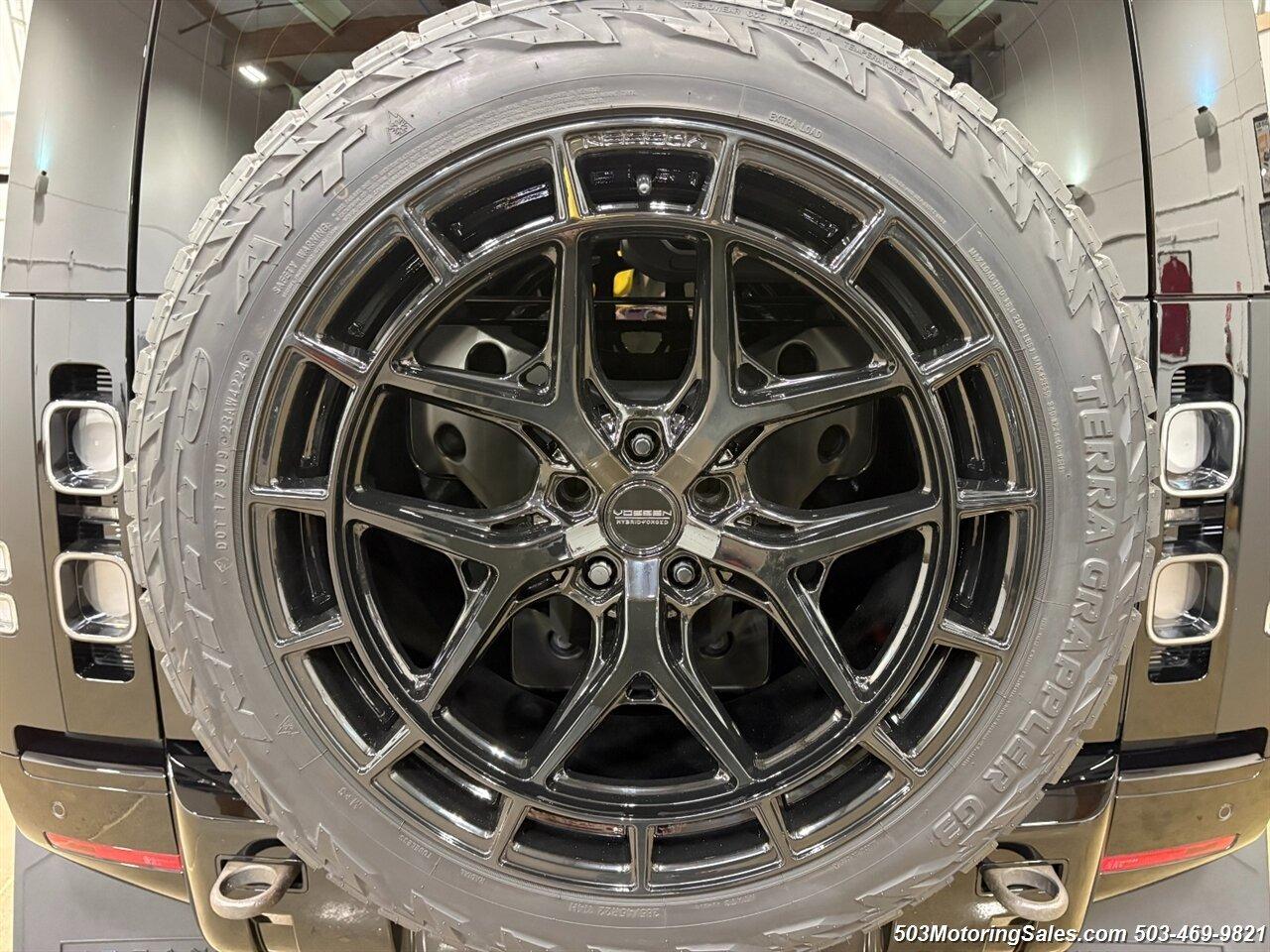 Modified 2023 Land Rover Defender 90