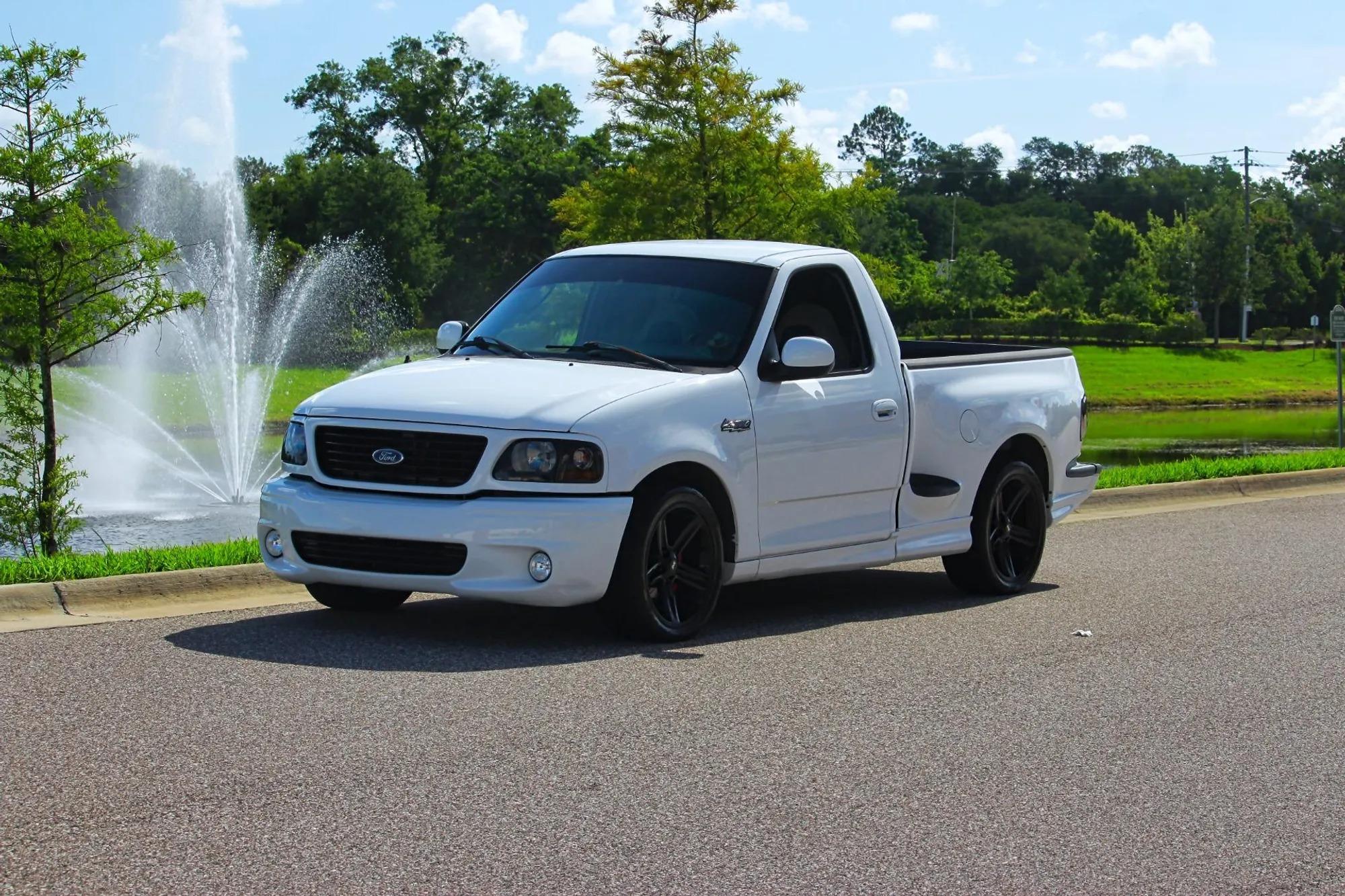 2003 Ford F-150 SVT Lightning