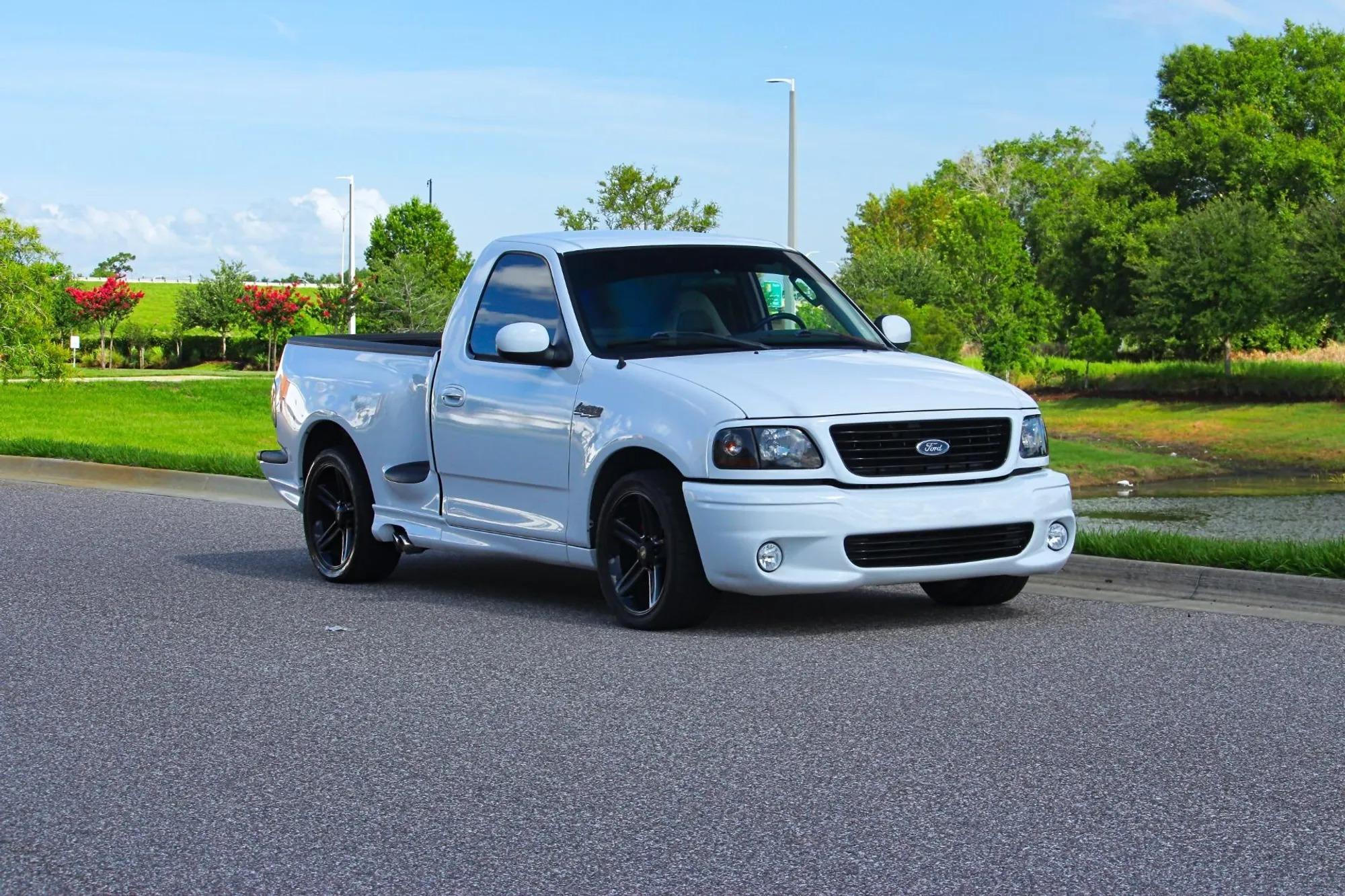 2003 Ford F-150 SVT Lightning