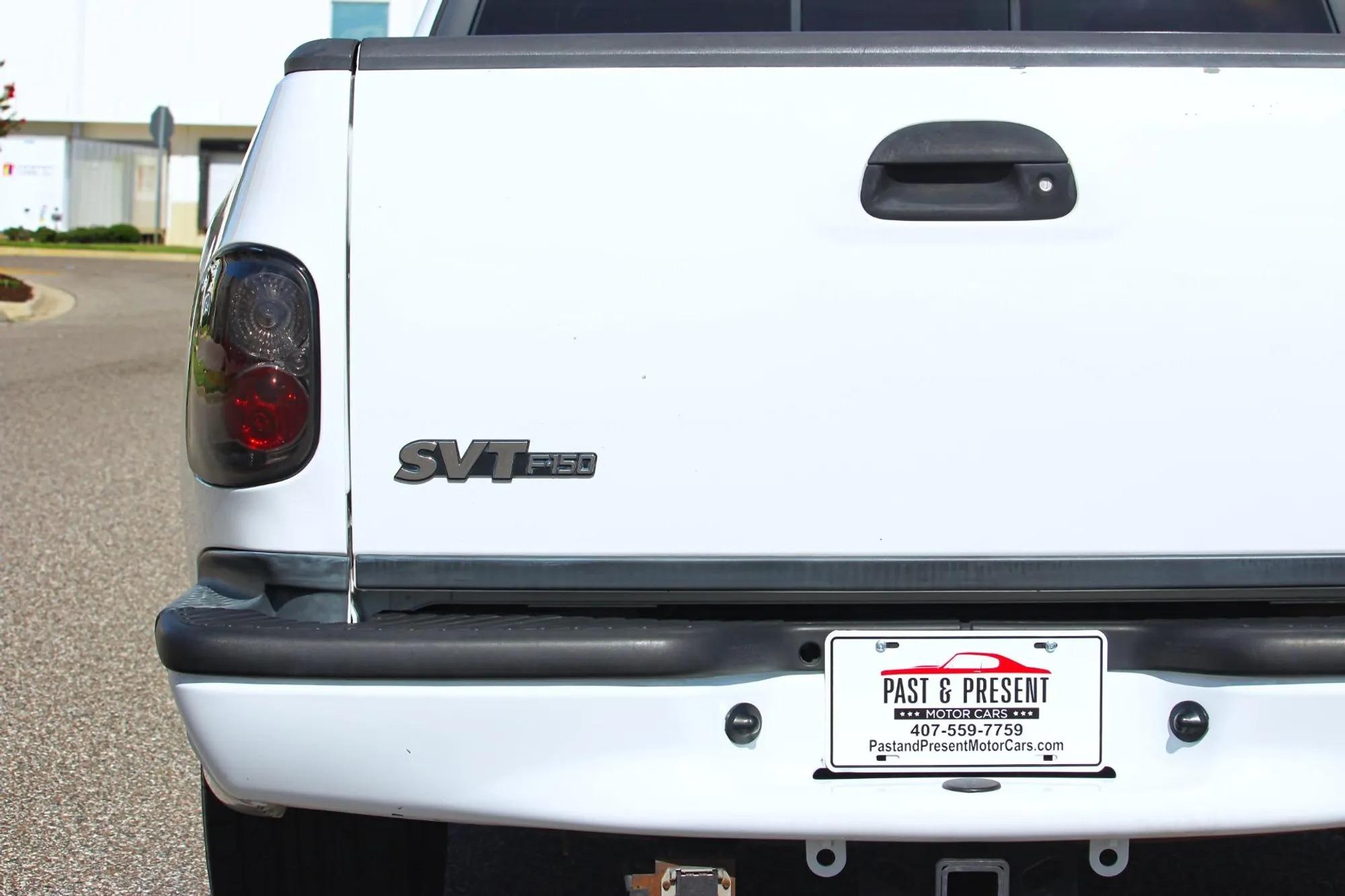 2003 Ford F-150 SVT Lightning