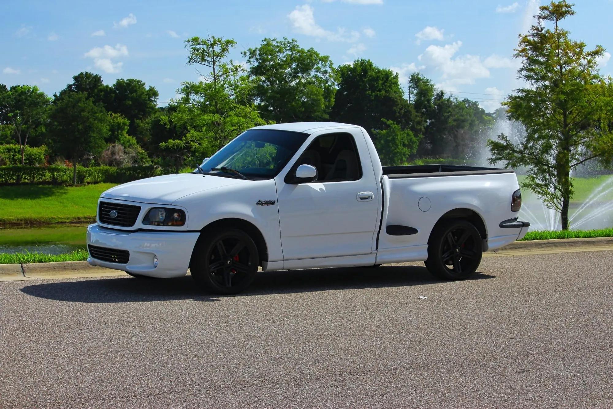 2003 Ford F-150 SVT Lightning