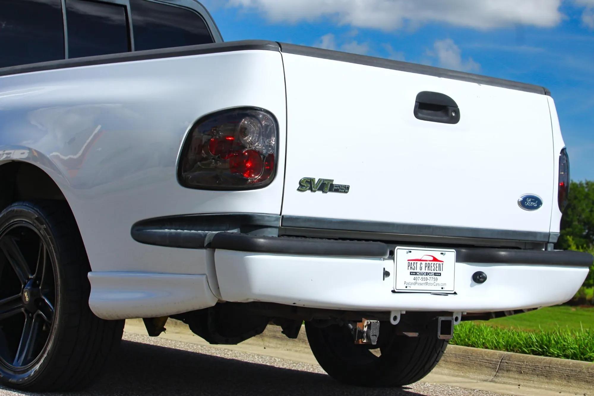 2003 Ford F-150 SVT Lightning