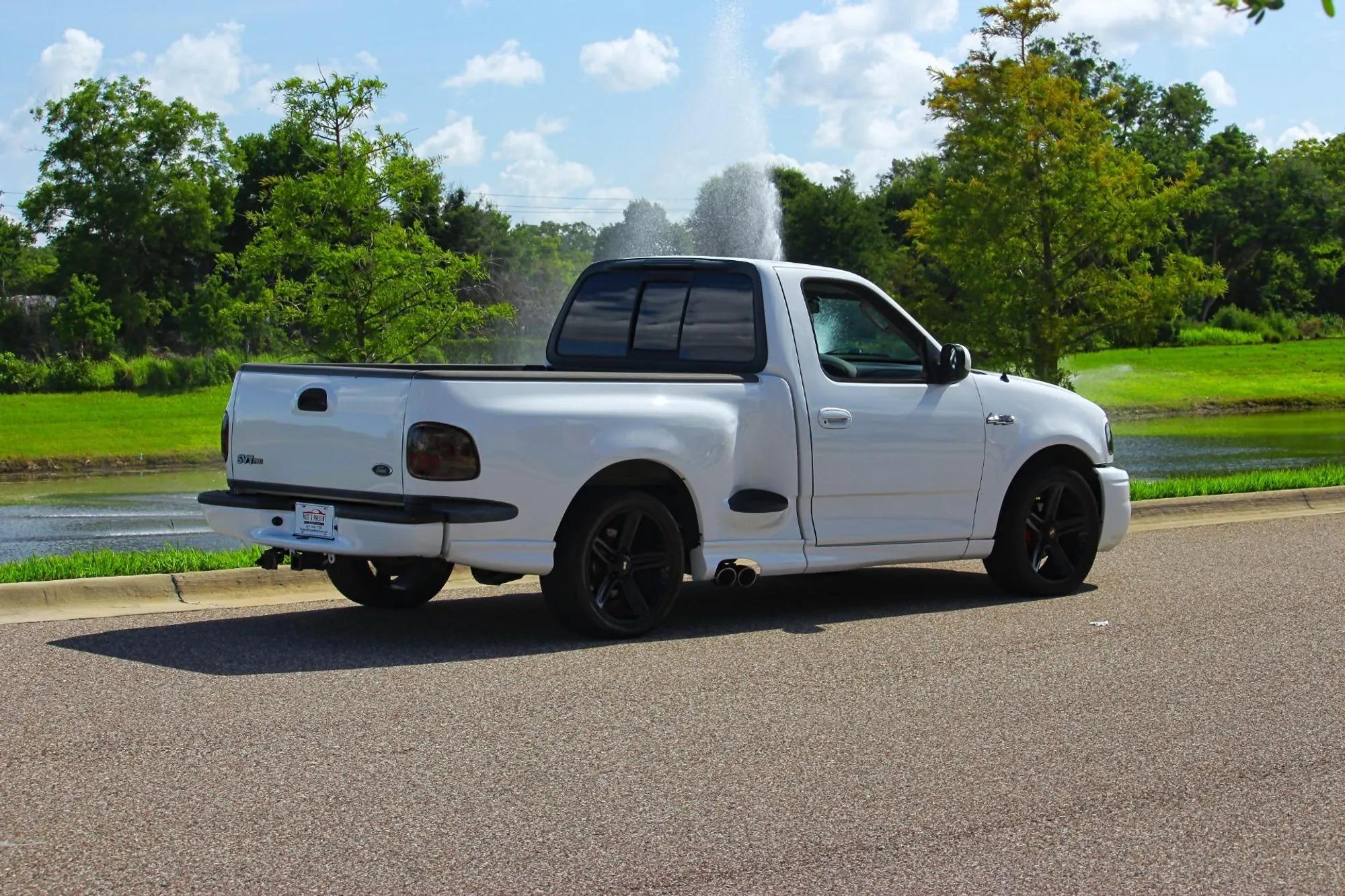2003 Ford F-150 SVT Lightning