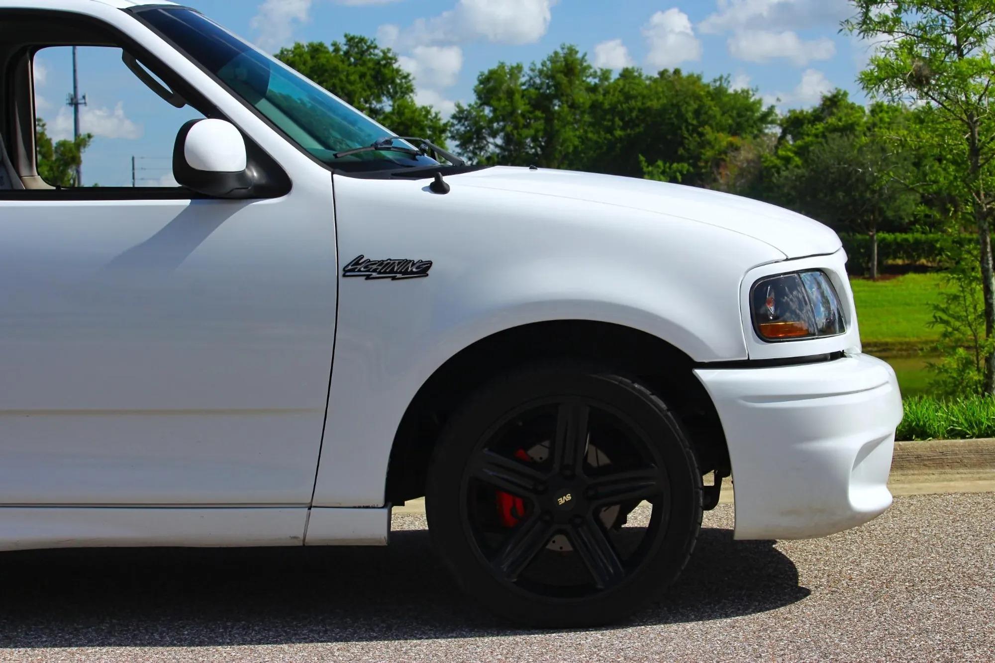 2003 Ford F-150 SVT Lightning