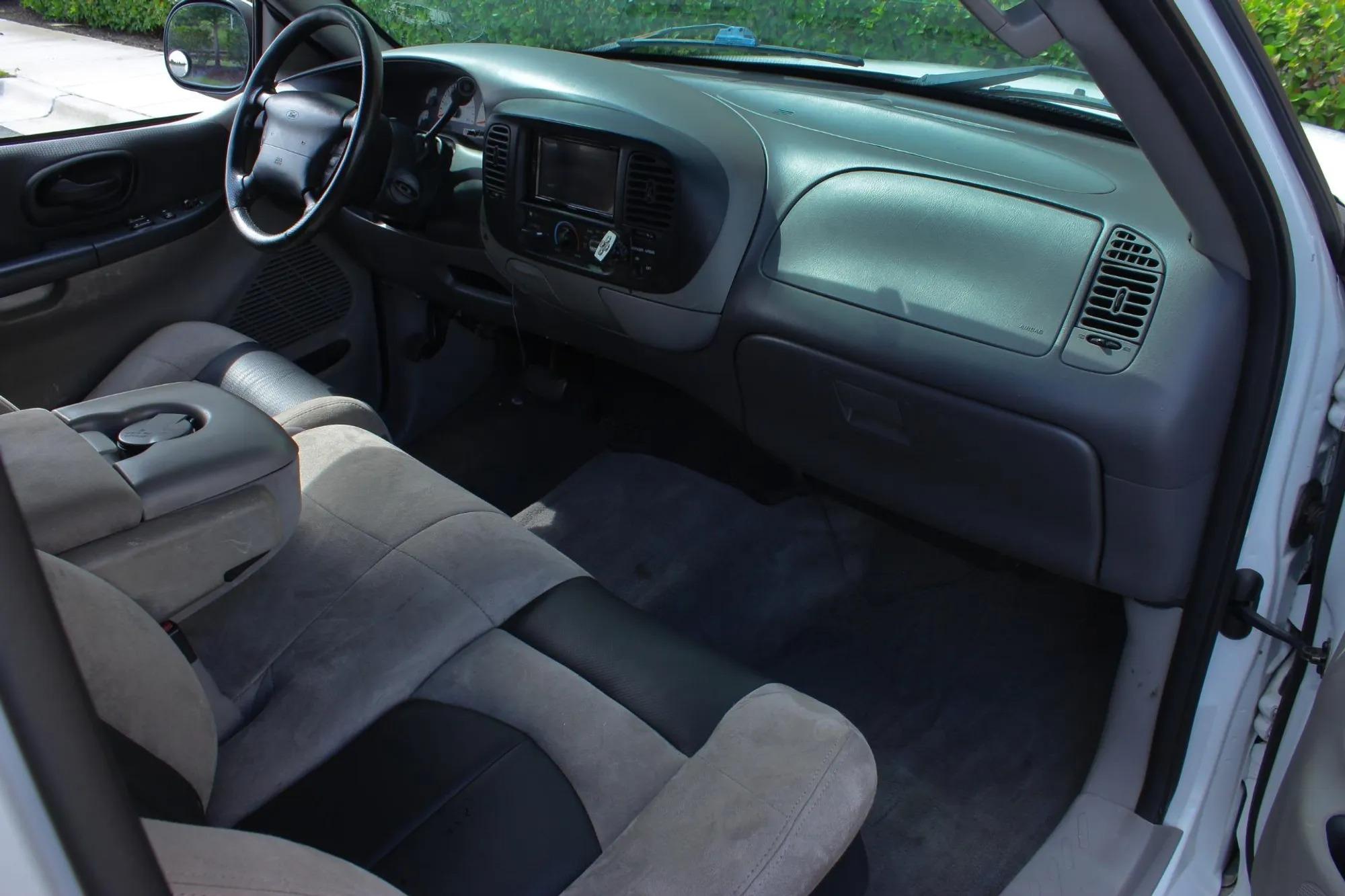 2003 Ford F-150 SVT Lightning