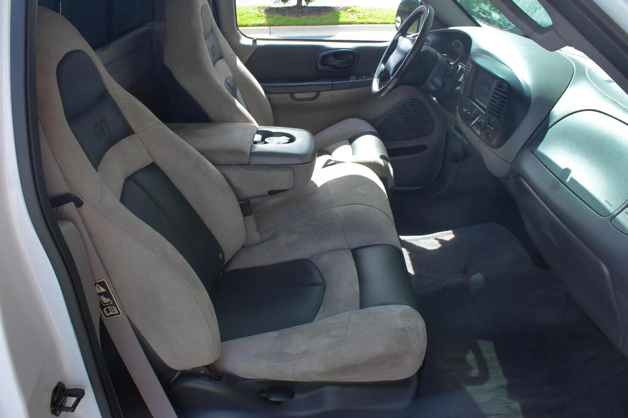 2003 Ford F-150 SVT Lightning