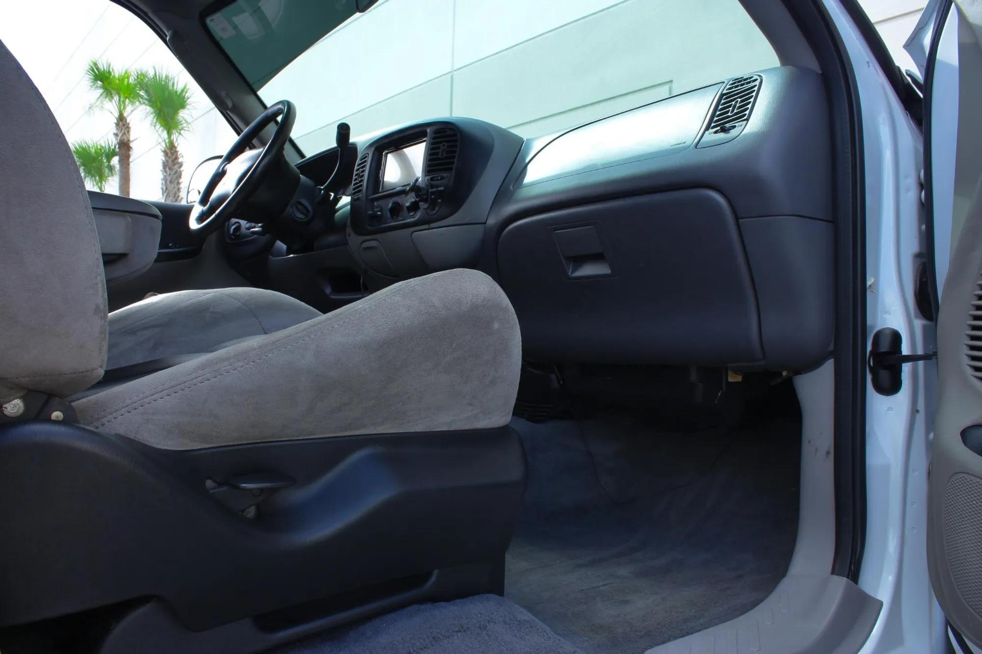 2003 Ford F-150 SVT Lightning
