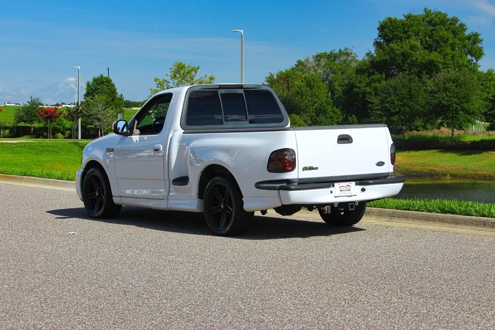 2003 Ford F-150 SVT Lightning