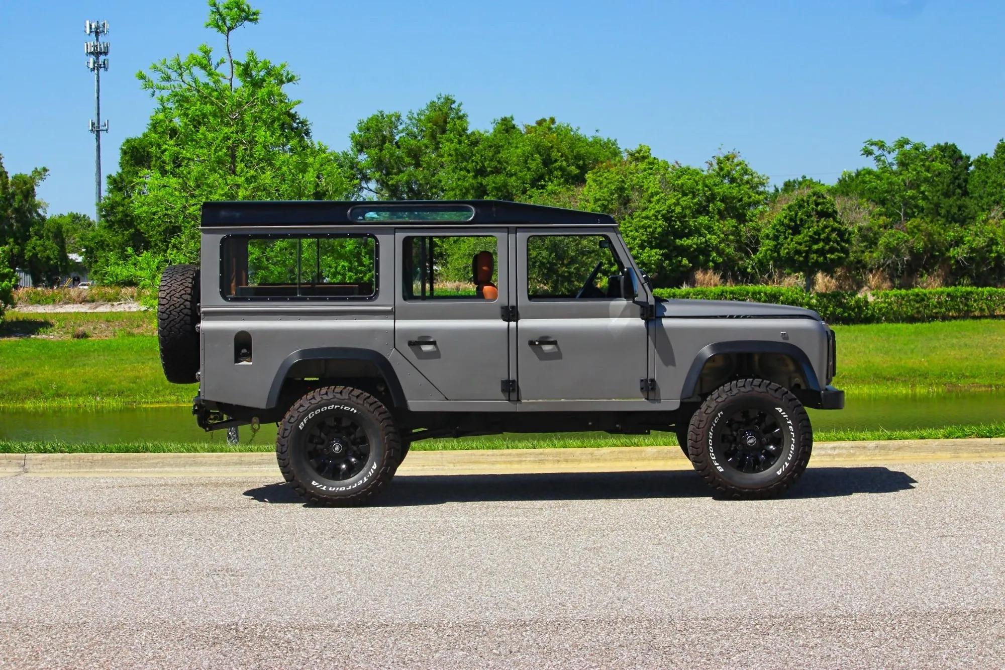 1997 Land Rover Defender 110 Station Wagon