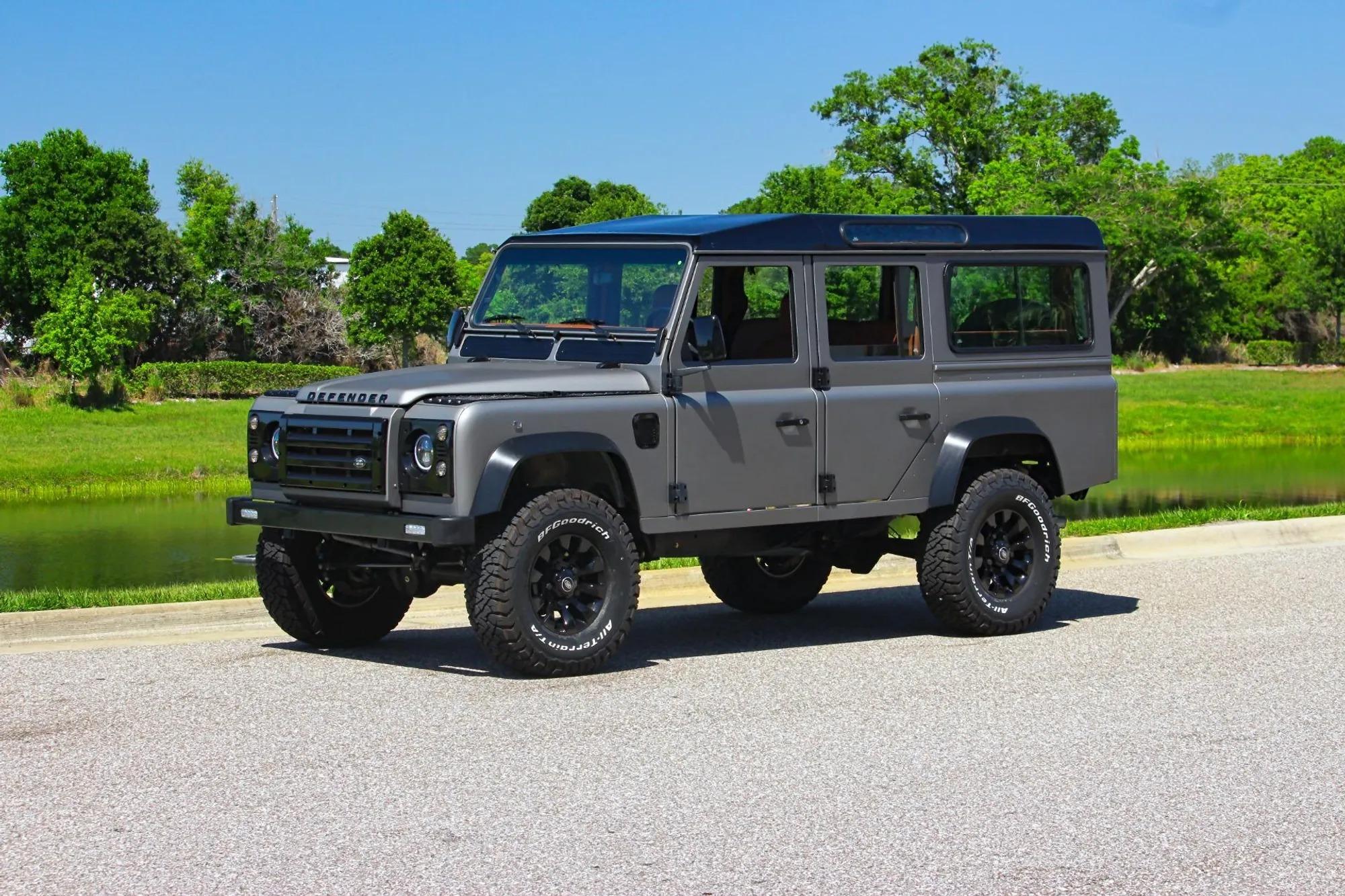 1997 Land Rover Defender 110 Station Wagon