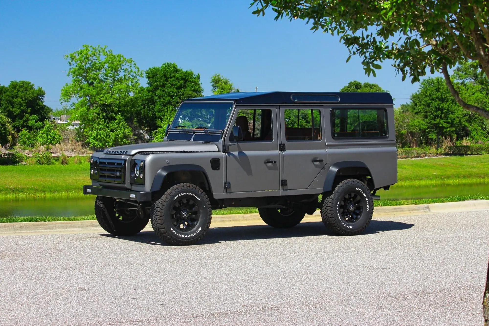 1997 Land Rover Defender 110 Station Wagon